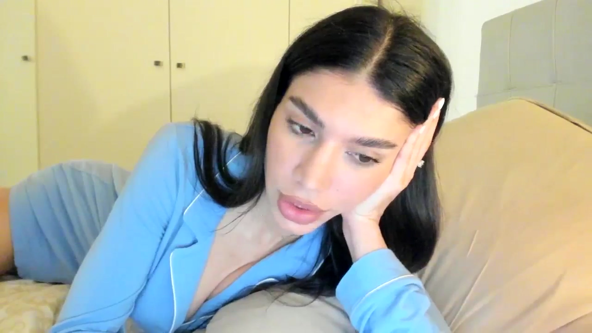 Gallery image thumbnail from SashaLopez's myfreecams stream on, 03/24/2024, 21:48 image 12 of 20