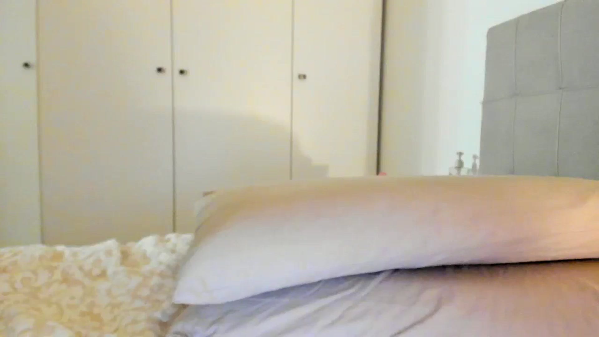 Gallery image thumbnail from SashaLopez's myfreecams stream on, 03/24/2024, 21:48 image 11 of 20
