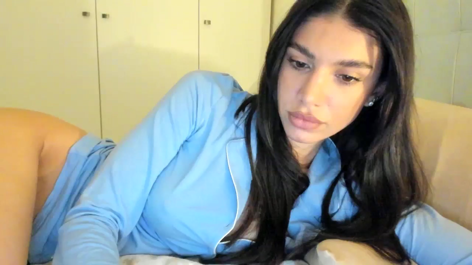 Gallery image thumbnail from SashaLopez's myfreecams stream on, 03/24/2024, 21:48 image 3 of 20