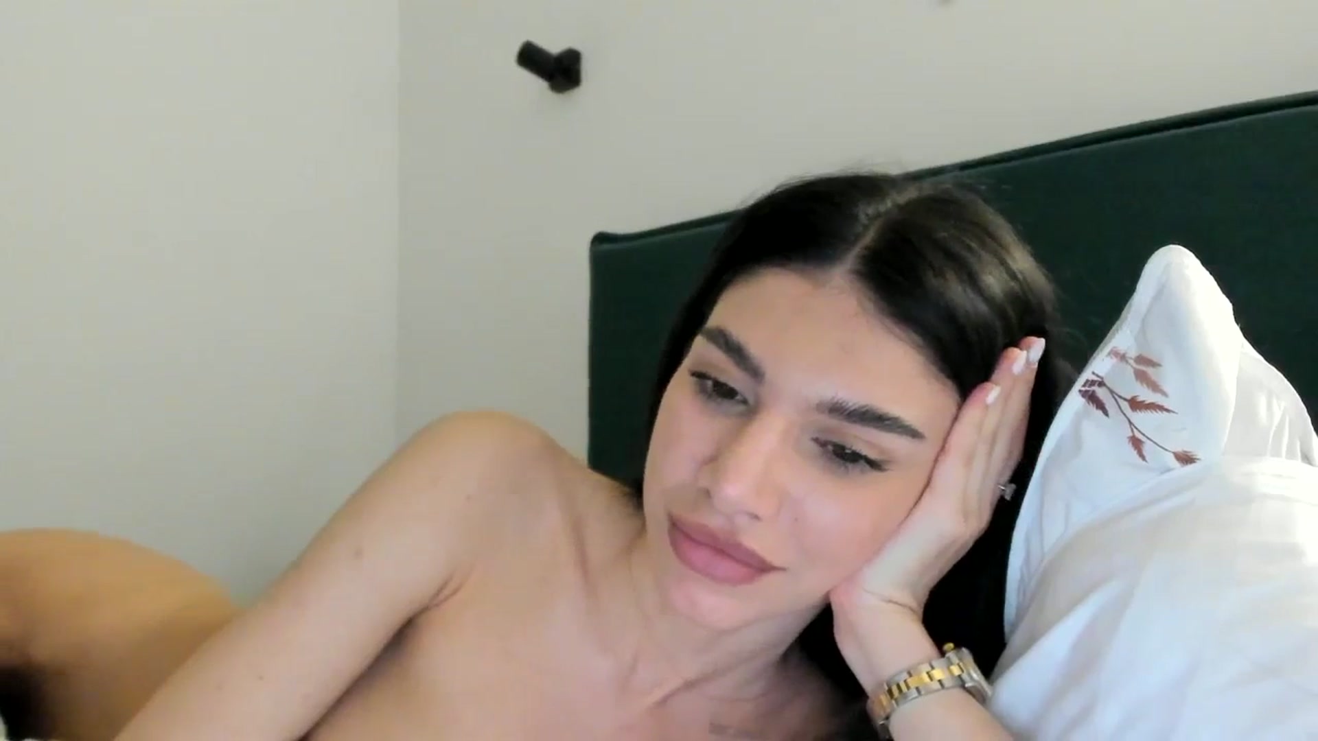 Gallery image thumbnail from SashaLopez's myfreecams stream on, 03/28/2024, 22:57 image 12 of 20