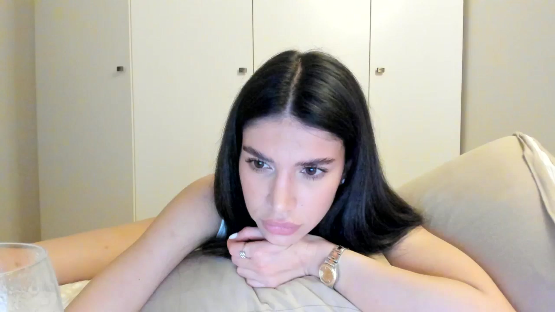 Gallery image thumbnail from SashaLopez's myfreecams stream on, 04/01/2024, 22:06 image 1 of 20