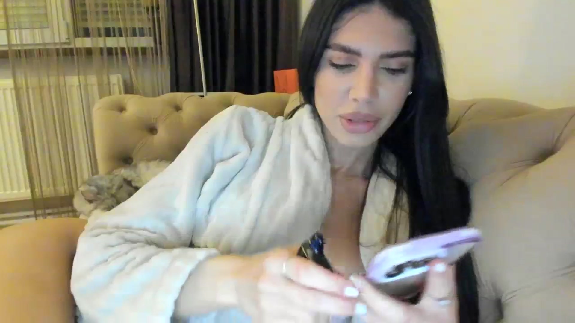 Gallery image thumbnail from SashaLopez's myfreecams stream on, 04/07/2024, 19:58 image 11 of 20