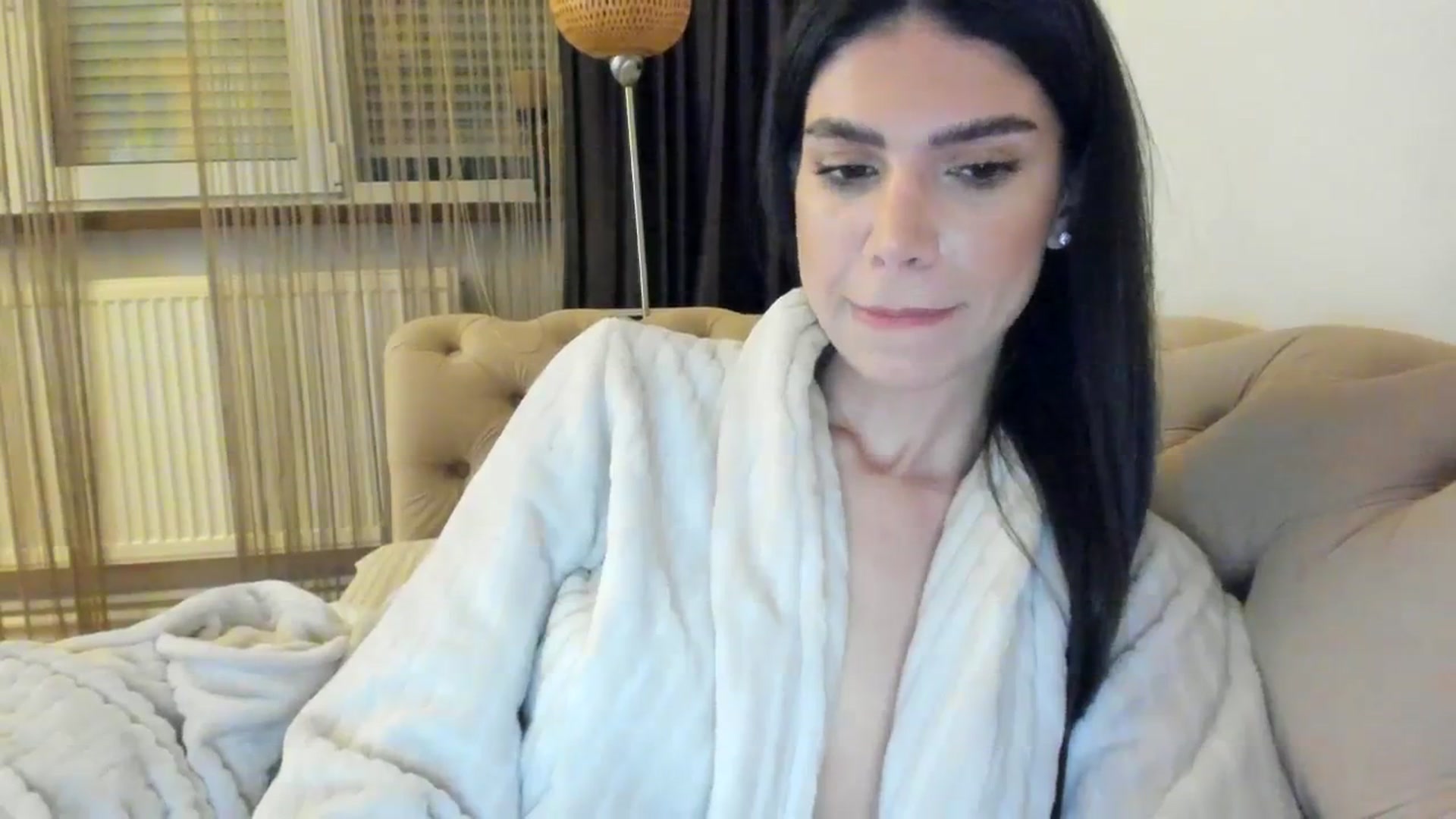 Gallery image thumbnail from SashaLopez's myfreecams stream on, 04/07/2024, 20:49 image 17 of 20