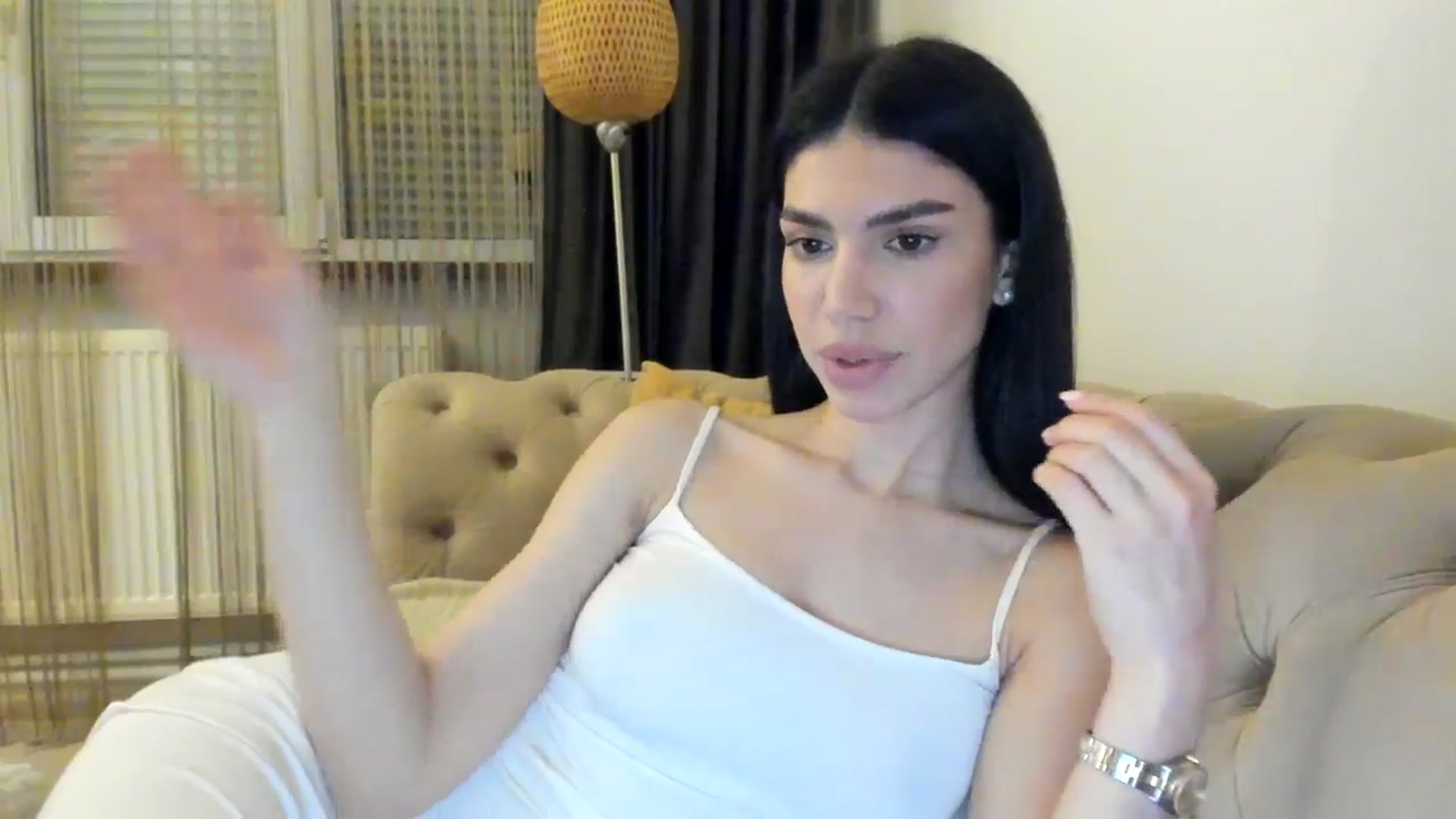 Gallery image thumbnail from SashaLopez's myfreecams stream on, 04/19/2024, 22:31 image 9 of 20