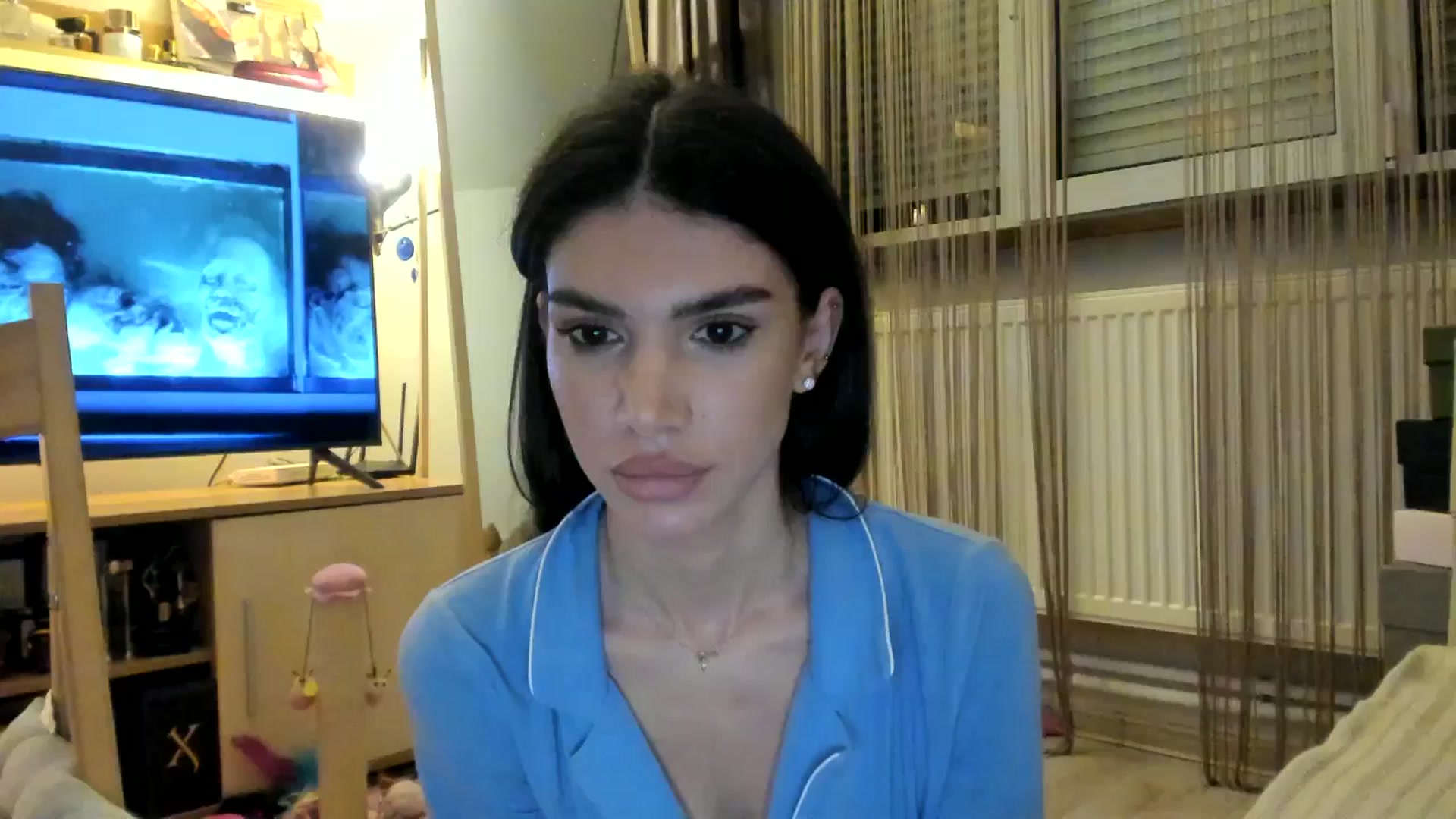 Gallery image thumbnail from SashaLopez's myfreecams stream on, 04/22/2024, 20:45 image 12 of 20