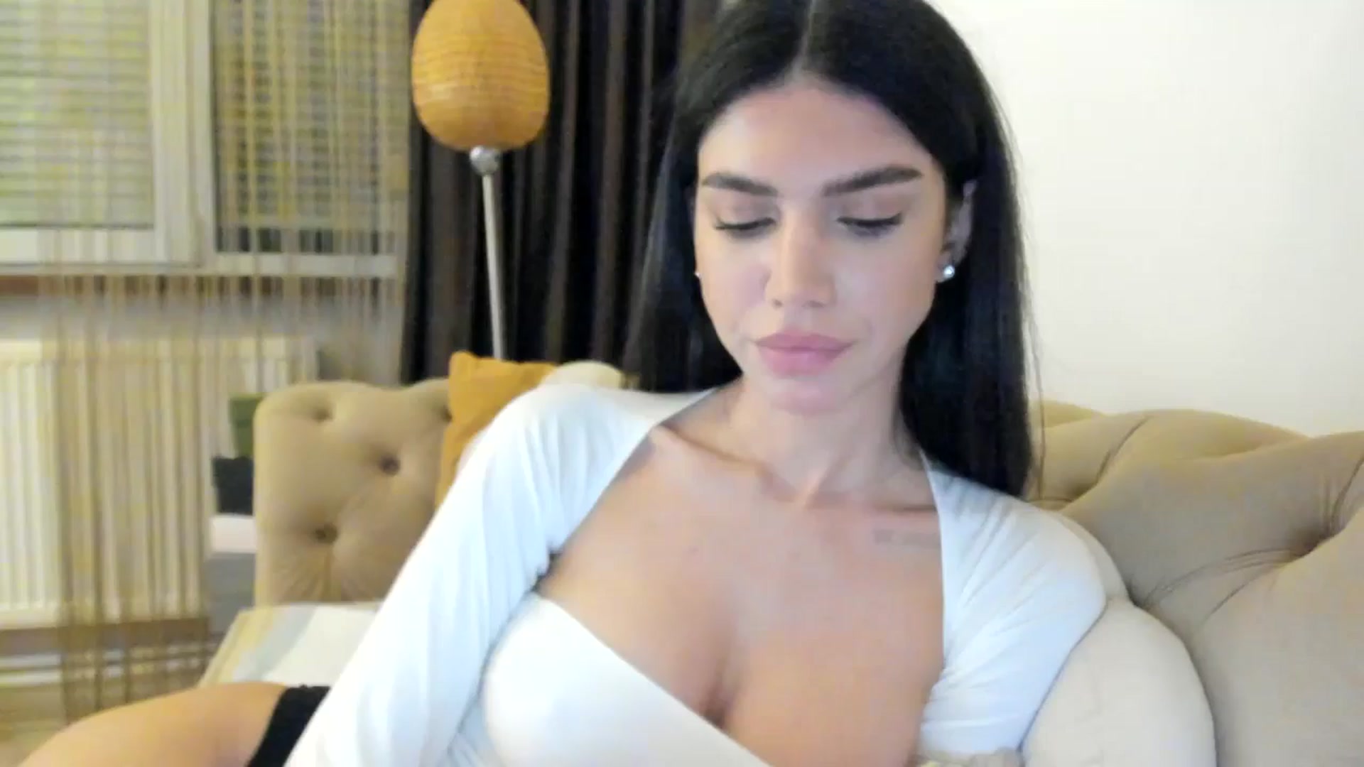 Gallery image thumbnail from SashaLopez's myfreecams stream on, 04/22/2024, 22:42 image 13 of 20