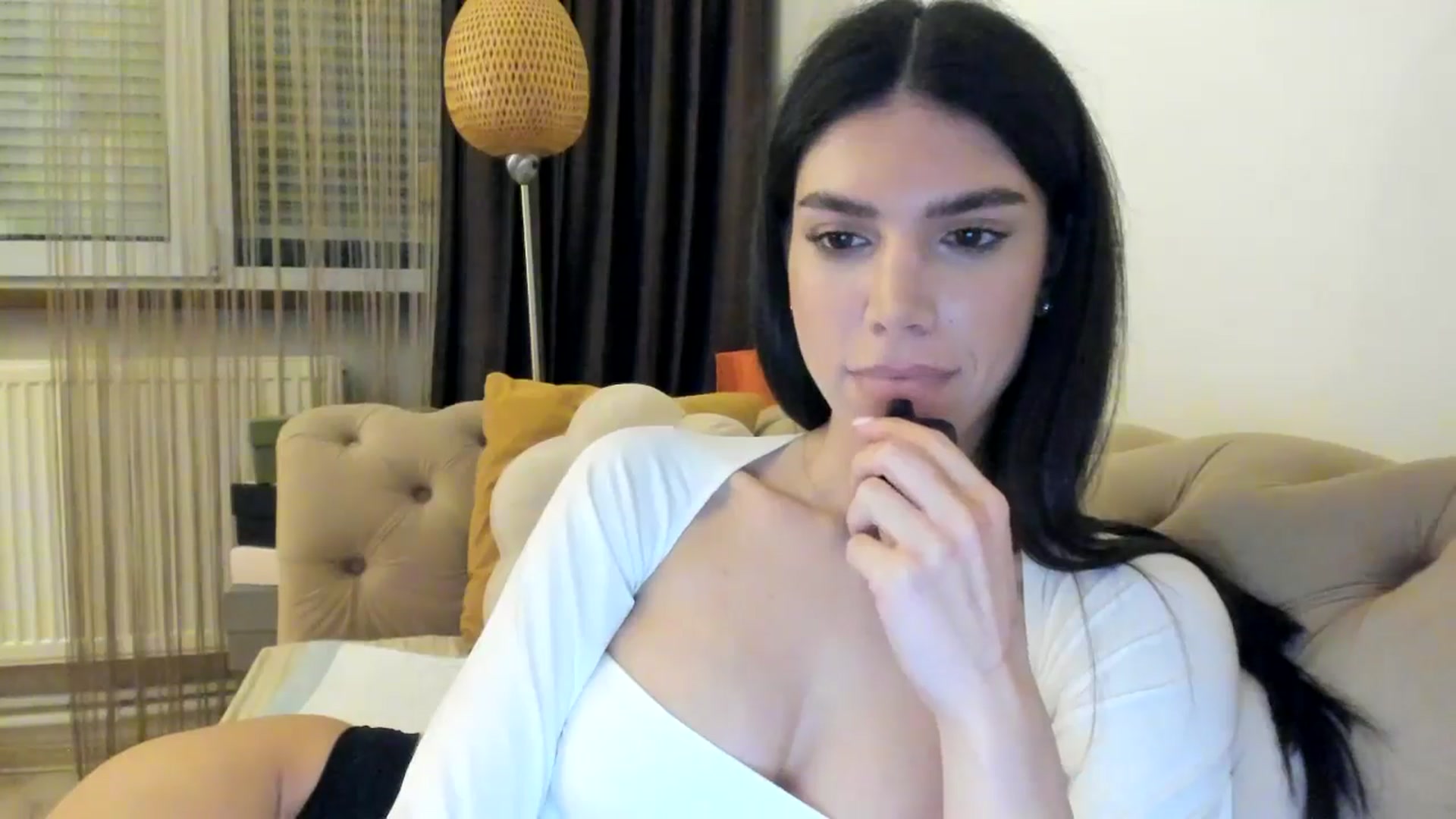 Gallery image thumbnail from SashaLopez's myfreecams stream on, 04/22/2024, 22:42 image 15 of 20