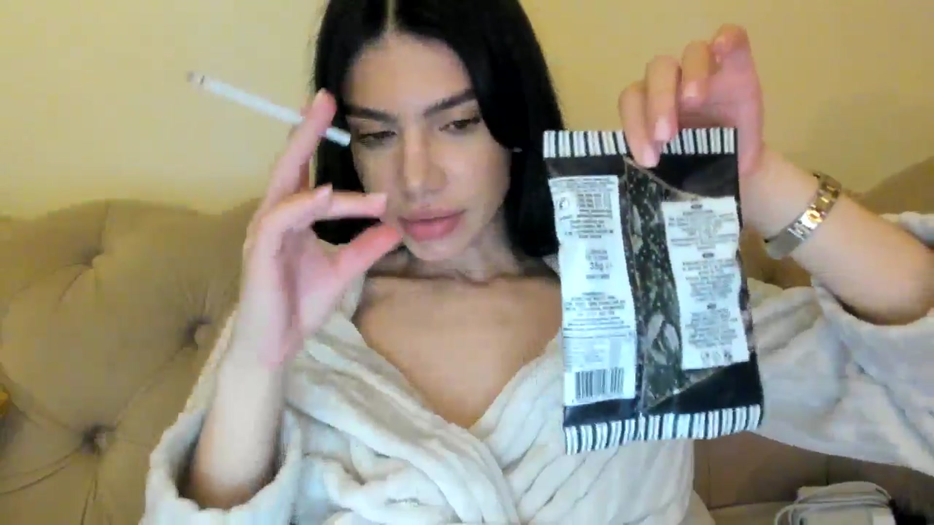 Gallery image thumbnail from SashaLopez's myfreecams stream on, 04/29/2024, 21:58 image 3 of 20