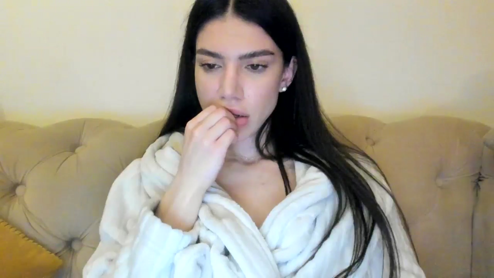 Gallery image thumbnail from SashaLopez's myfreecams stream on, 04/29/2024, 21:58 image 8 of 20