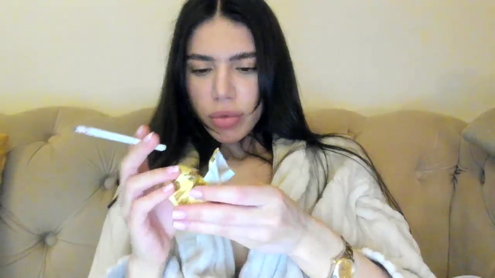 Gallery image thumbnail from SashaLopez's myfreecams stream on, 04/29/2024, 21:58 image 17 of 20