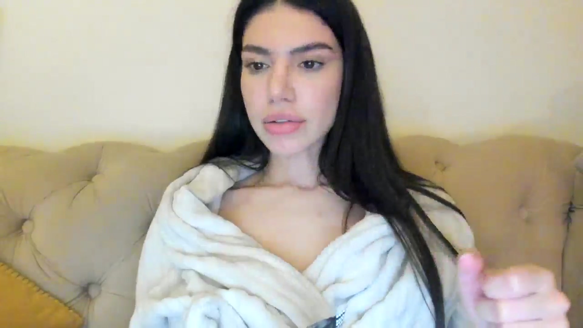 Gallery image thumbnail from SashaLopez's myfreecams stream on, 04/29/2024, 21:58 image 6 of 20