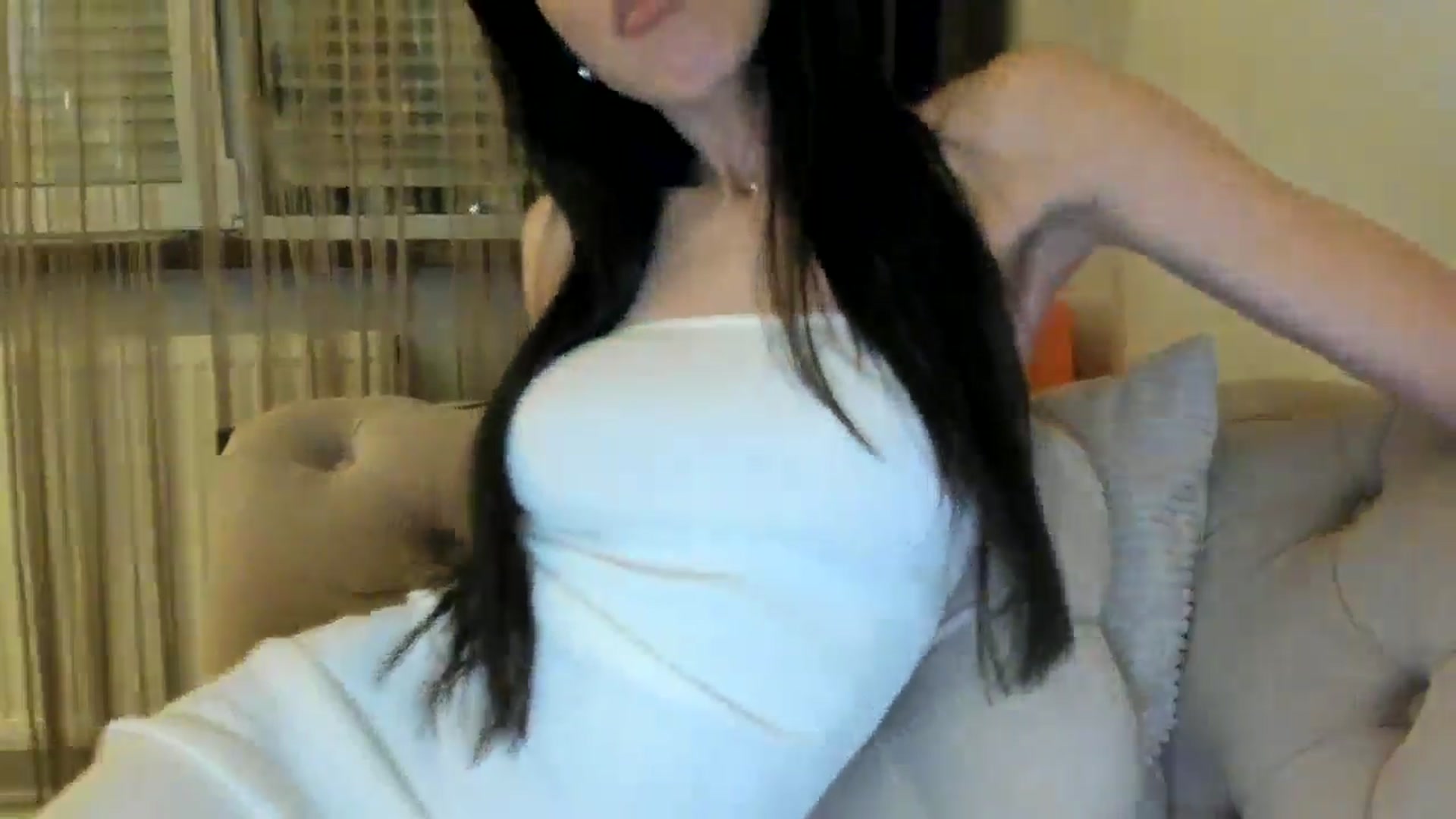Gallery image thumbnail from SashaLopez's myfreecams stream on, 05/02/2024, 20:04 image 10 of 20