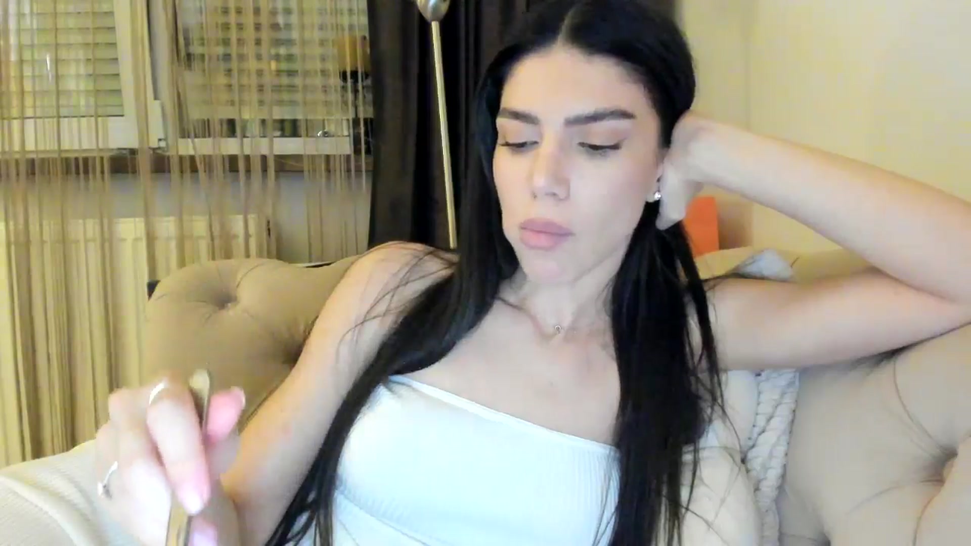 Gallery image thumbnail from SashaLopez's myfreecams stream on, 05/02/2024, 20:04 image 7 of 20