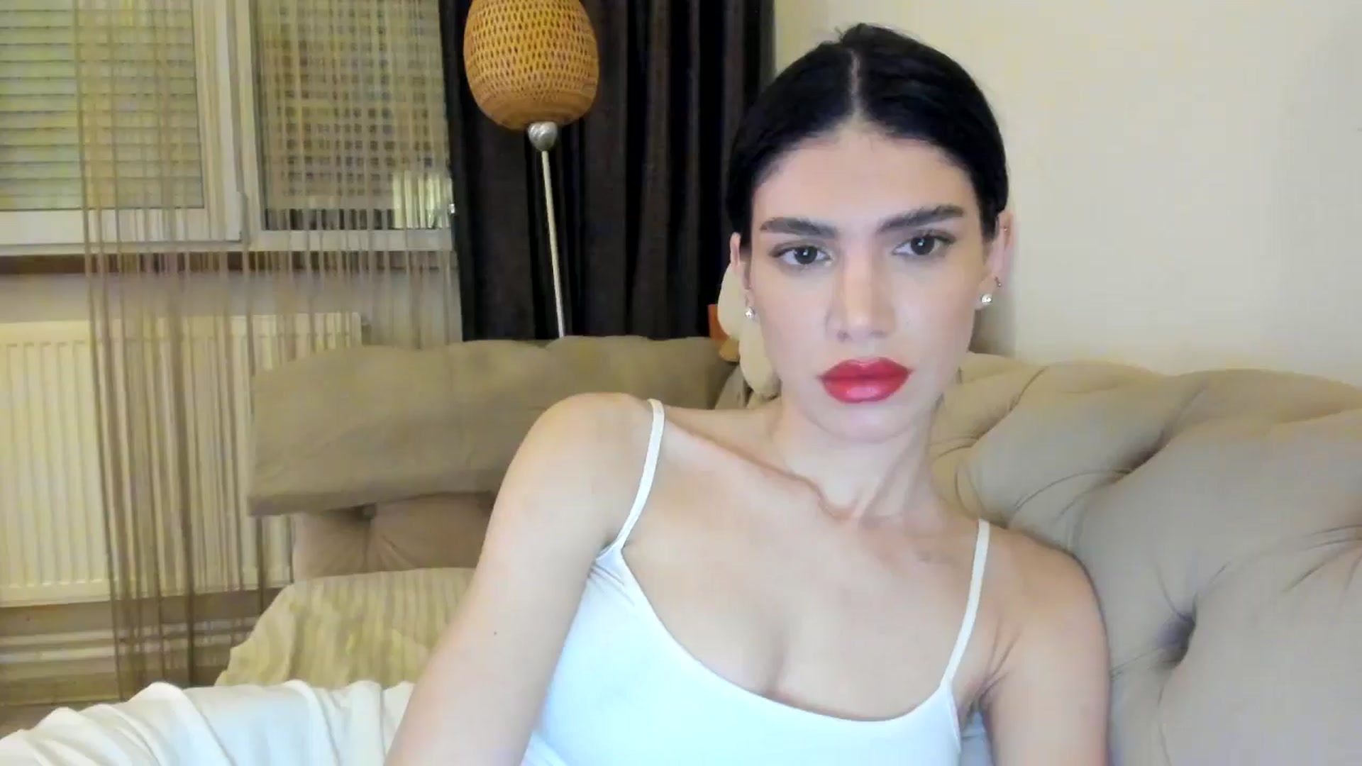 Gallery image thumbnail from SashaLopez's myfreecams stream on, 05/12/2024, 22:12 image 13 of 20