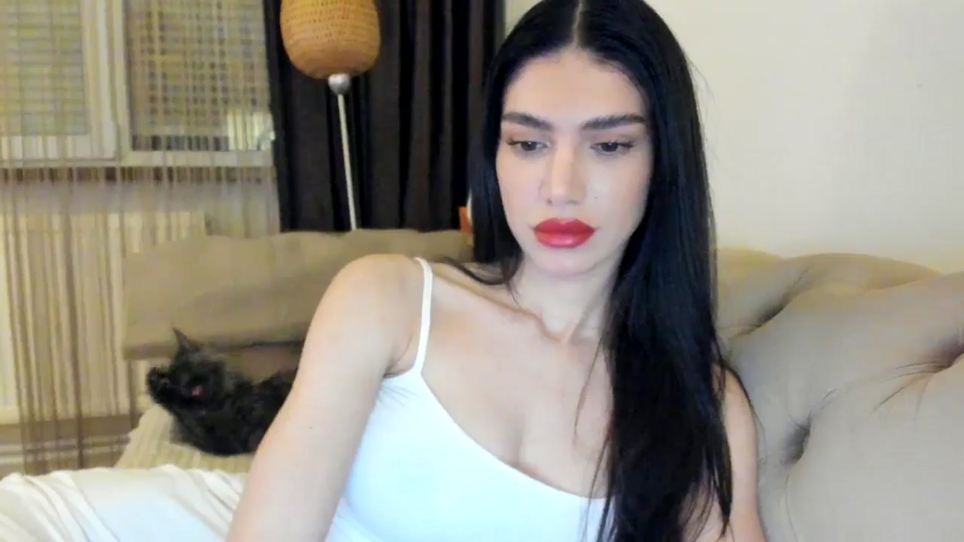 Gallery image thumbnail from SashaLopez's myfreecams stream on, 05/12/2024, 22:12 image 4 of 20