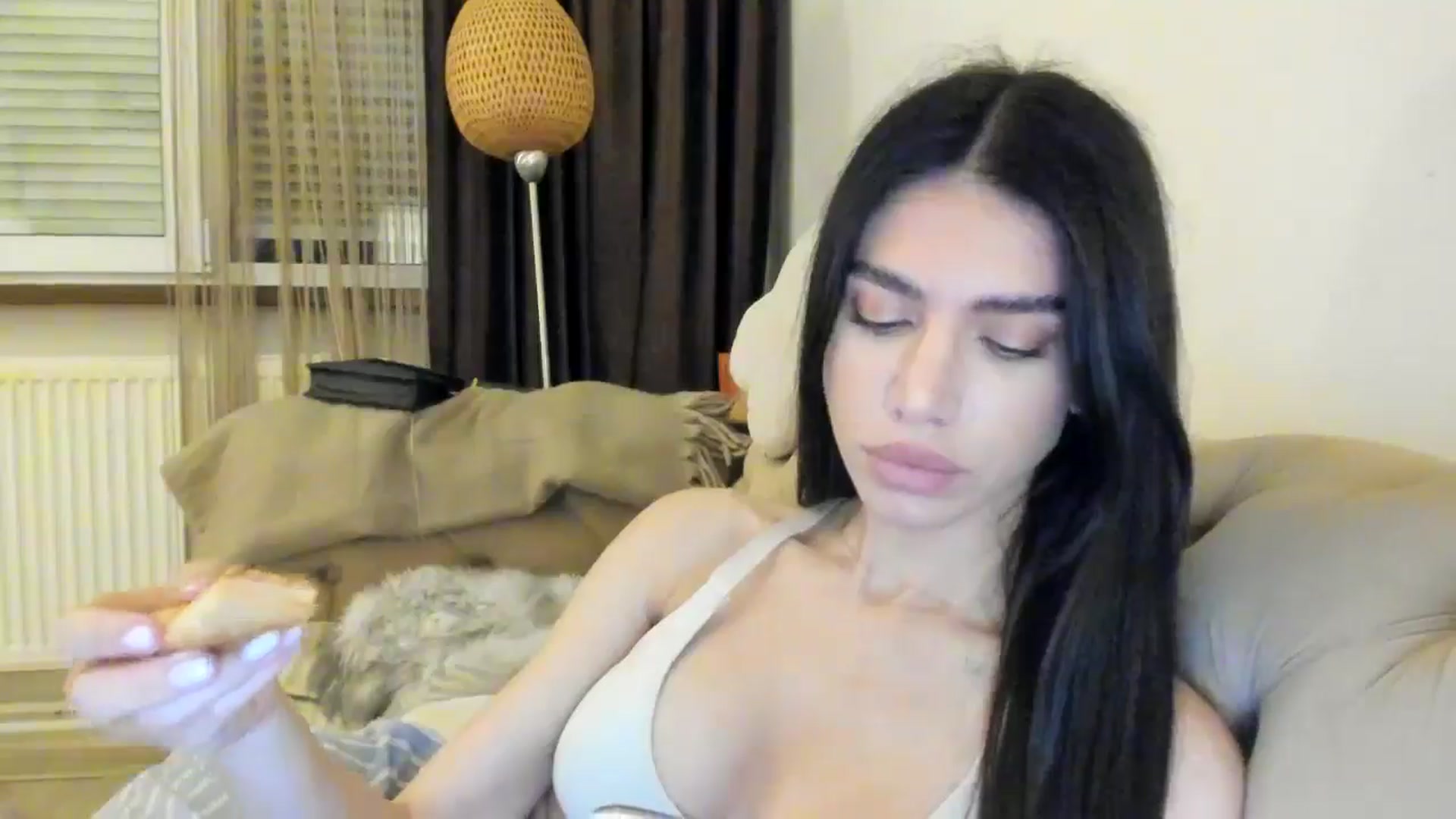Gallery image thumbnail from SashaLopez's myfreecams stream on, 05/13/2024, 20:43 image 16 of 20