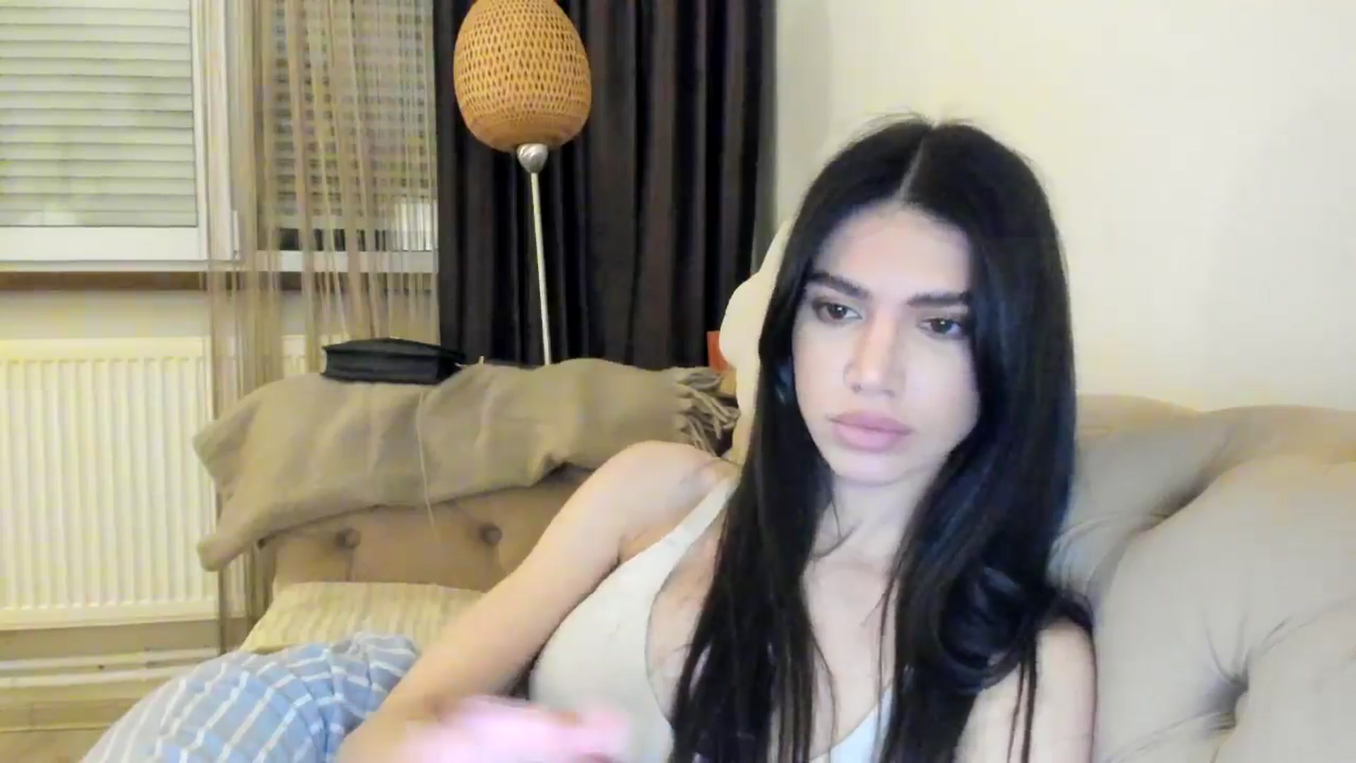 Gallery image thumbnail from SashaLopez's myfreecams stream on, 05/13/2024, 21:13 image 13 of 20