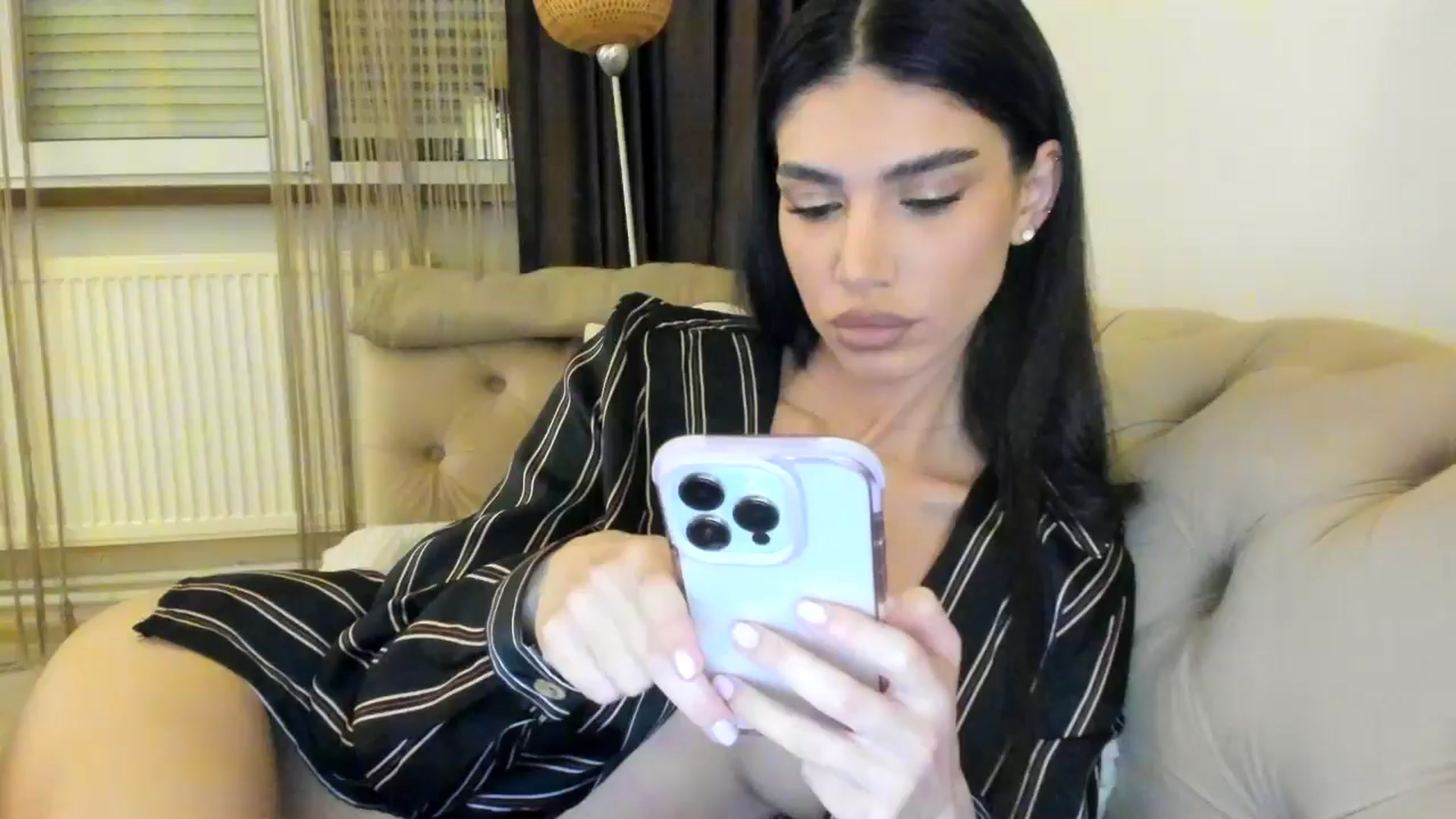 Gallery image thumbnail from SashaLopez's myfreecams stream on, 05/14/2024, 20:09 image 1 of 20
