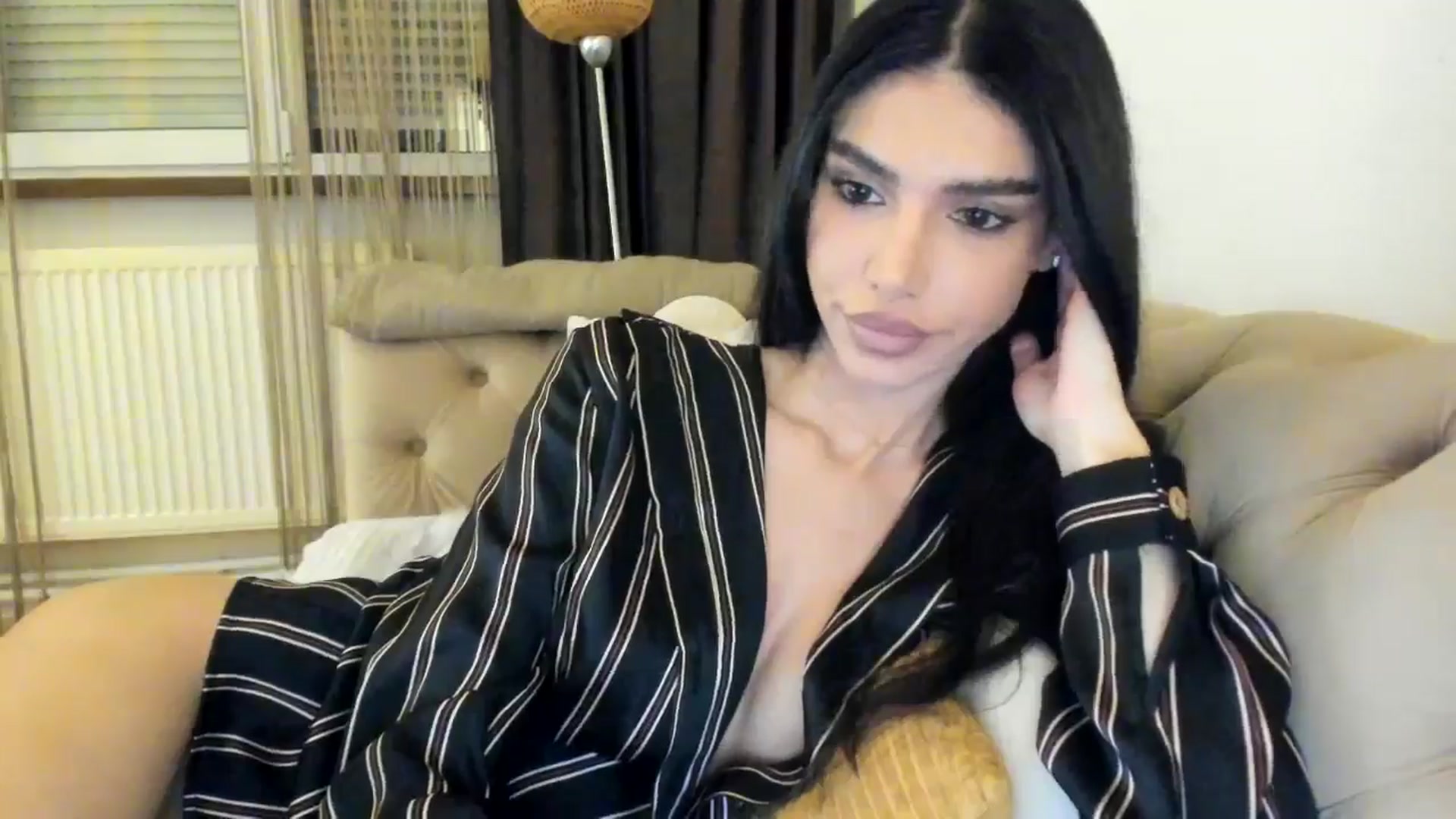 Gallery image thumbnail from SashaLopez's myfreecams stream on, 05/14/2024, 20:09 image 2 of 20