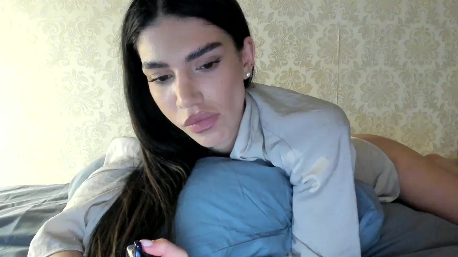 Gallery image thumbnail from SashaLopez's myfreecams stream on, 05/16/2024, 22:53 image 7 of 20