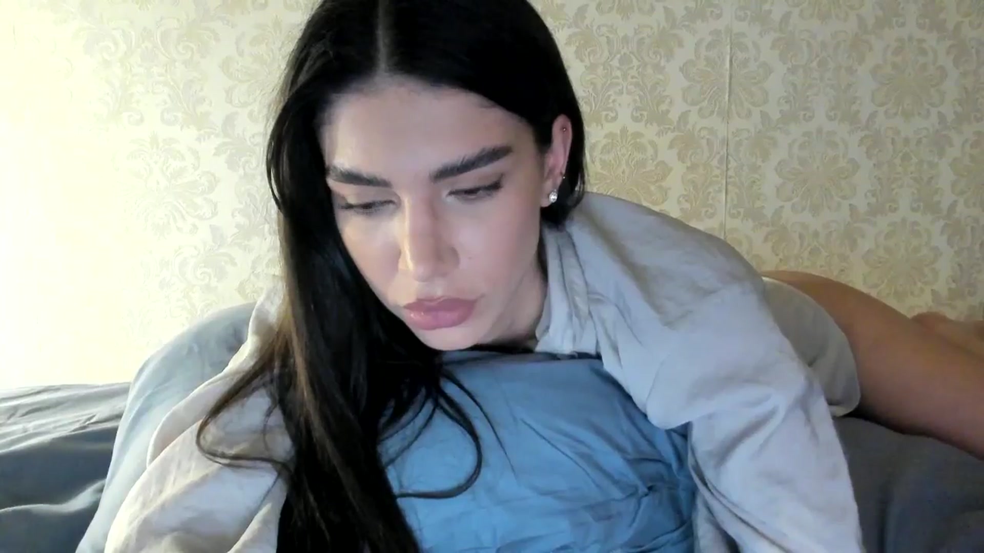 Gallery image thumbnail from SashaLopez's myfreecams stream on, 05/16/2024, 22:53 image 5 of 20