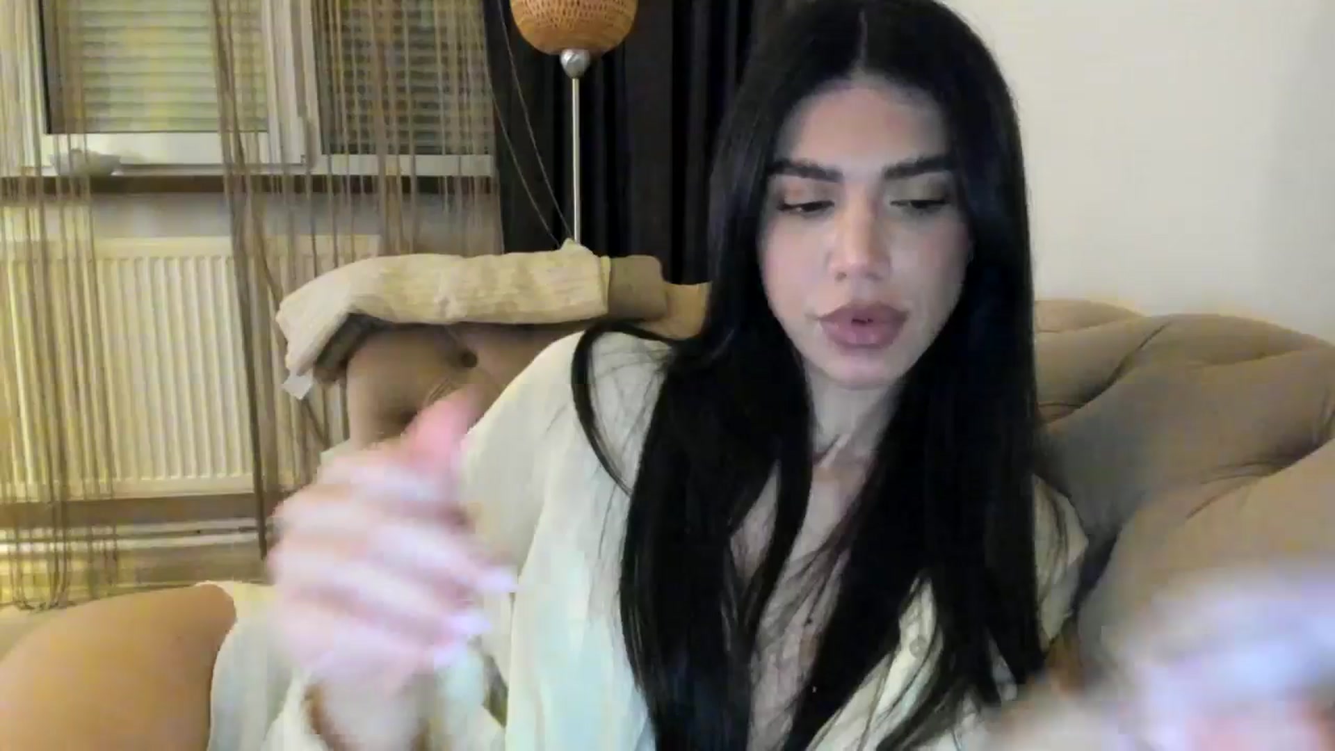 Gallery image thumbnail from SashaLopez's myfreecams stream on, 05/25/2024, 22:29 image 18 of 20