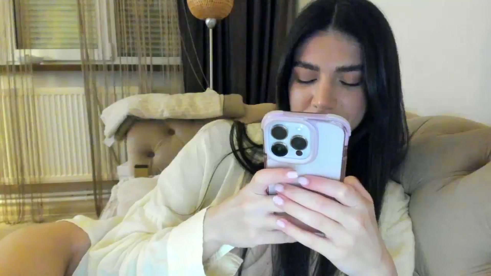 Gallery image thumbnail from SashaLopez's myfreecams stream on, 05/25/2024, 22:29 image 20 of 20