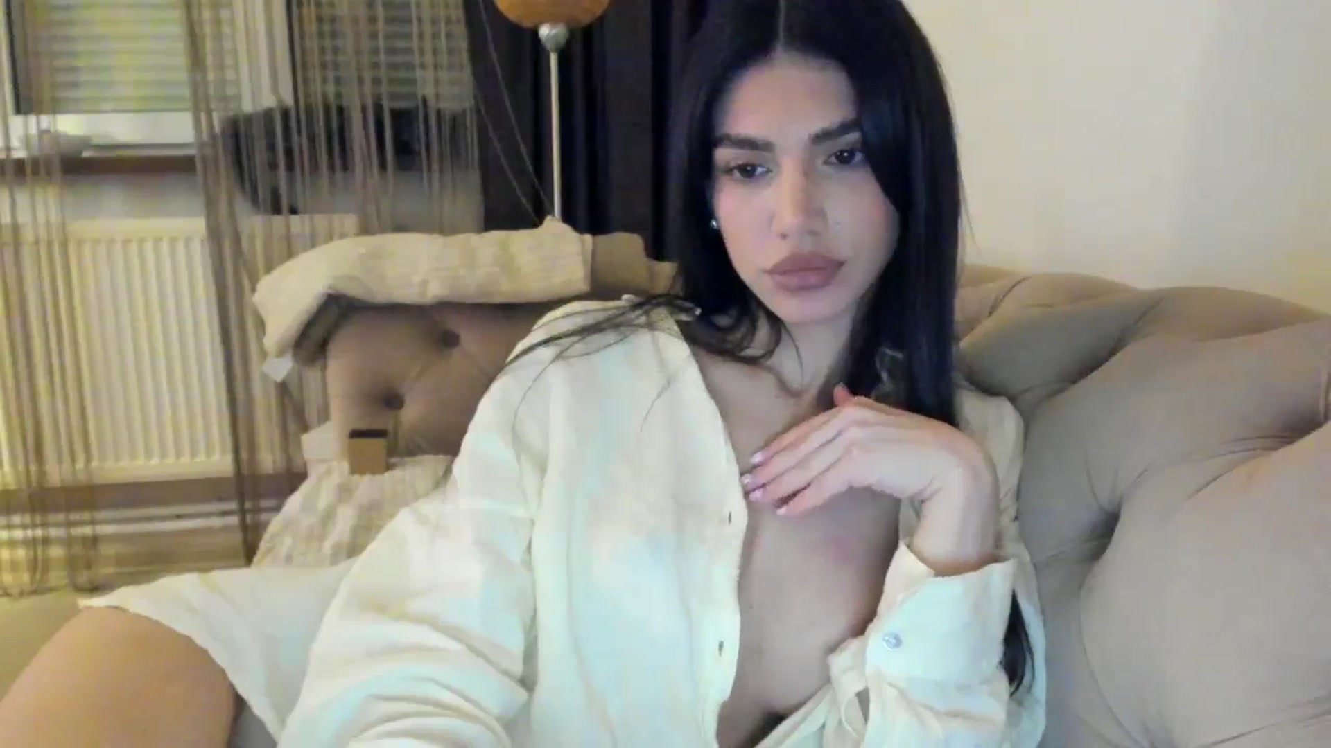 Gallery image thumbnail from SashaLopez's myfreecams stream on, 05/25/2024, 22:29 image 4 of 20