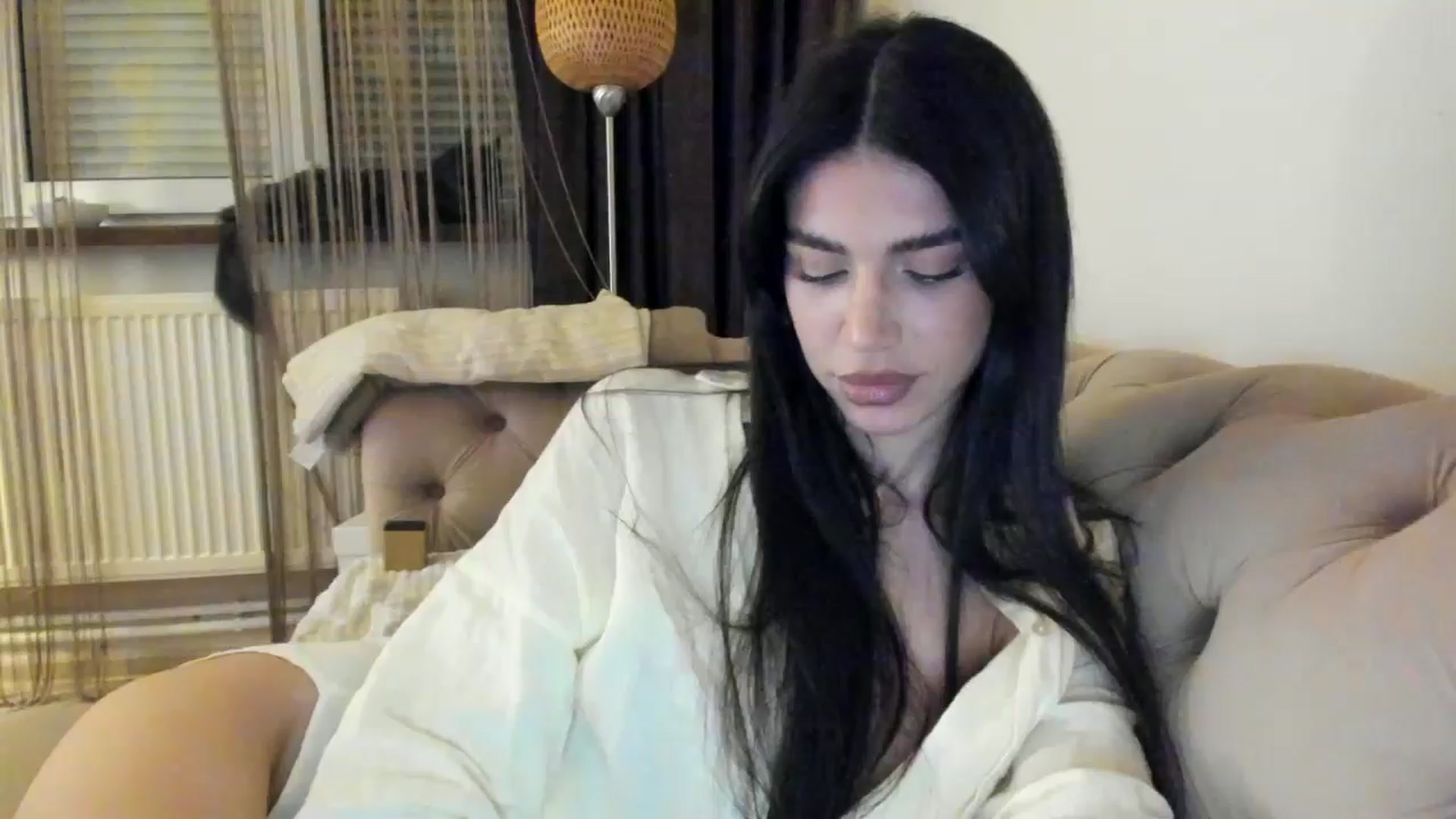 Gallery image thumbnail from SashaLopez's myfreecams stream on, 05/25/2024, 22:29 image 3 of 20