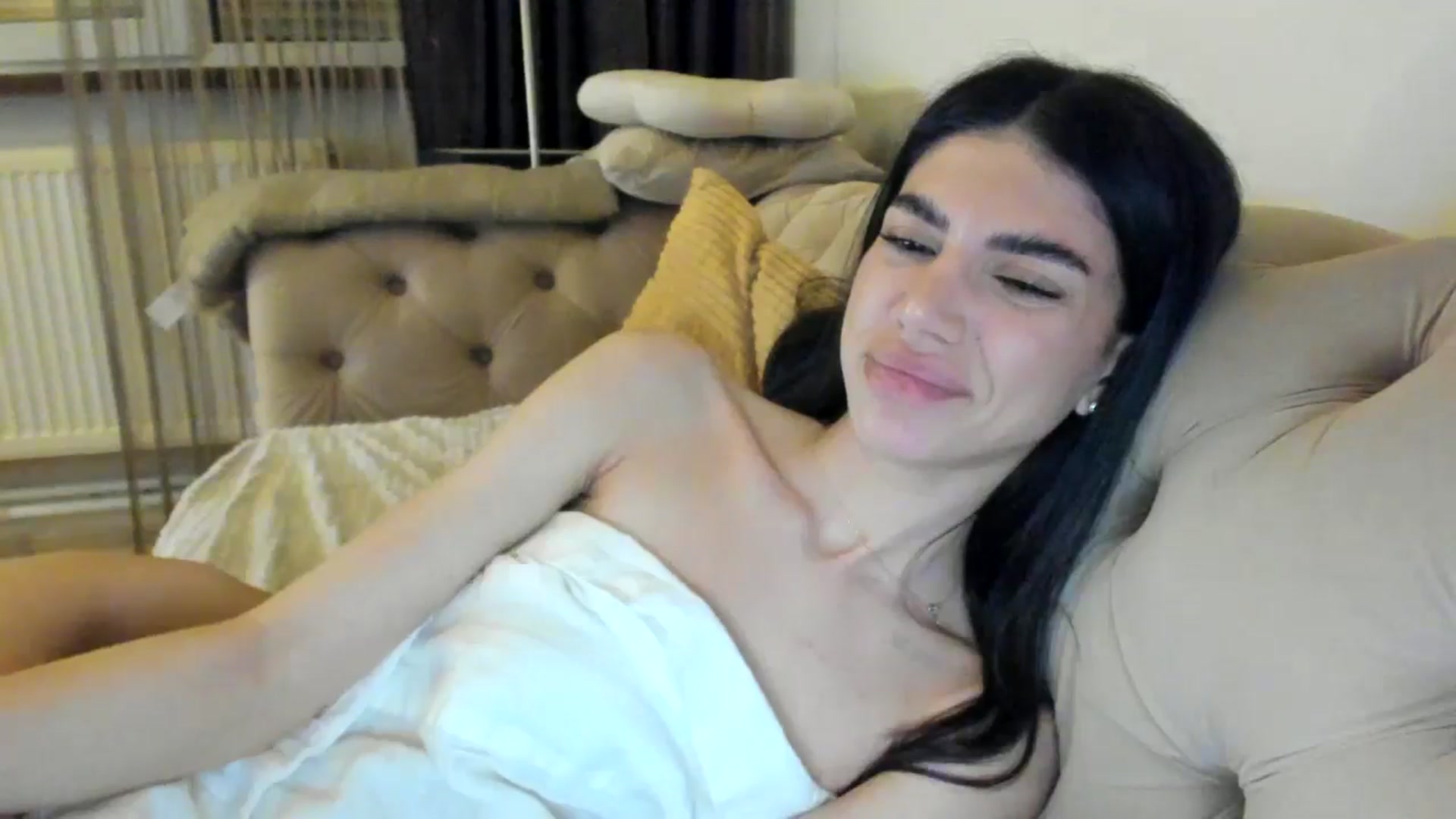 Gallery image thumbnail from SashaLopez's myfreecams stream on, 06/02/2024, 22:55 image 2 of 20