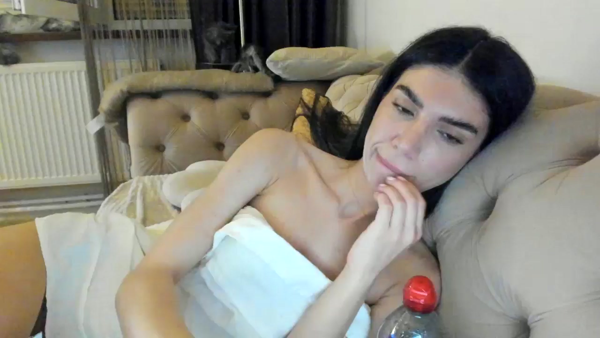 Gallery image thumbnail from SashaLopez's myfreecams stream on, 06/02/2024, 22:55 image 19 of 20