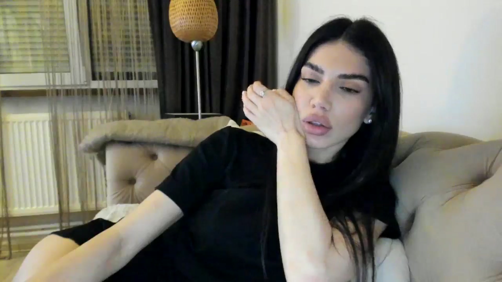 Gallery image thumbnail from SashaLopez's myfreecams stream on, 06/04/2024, 20:54 image 12 of 20