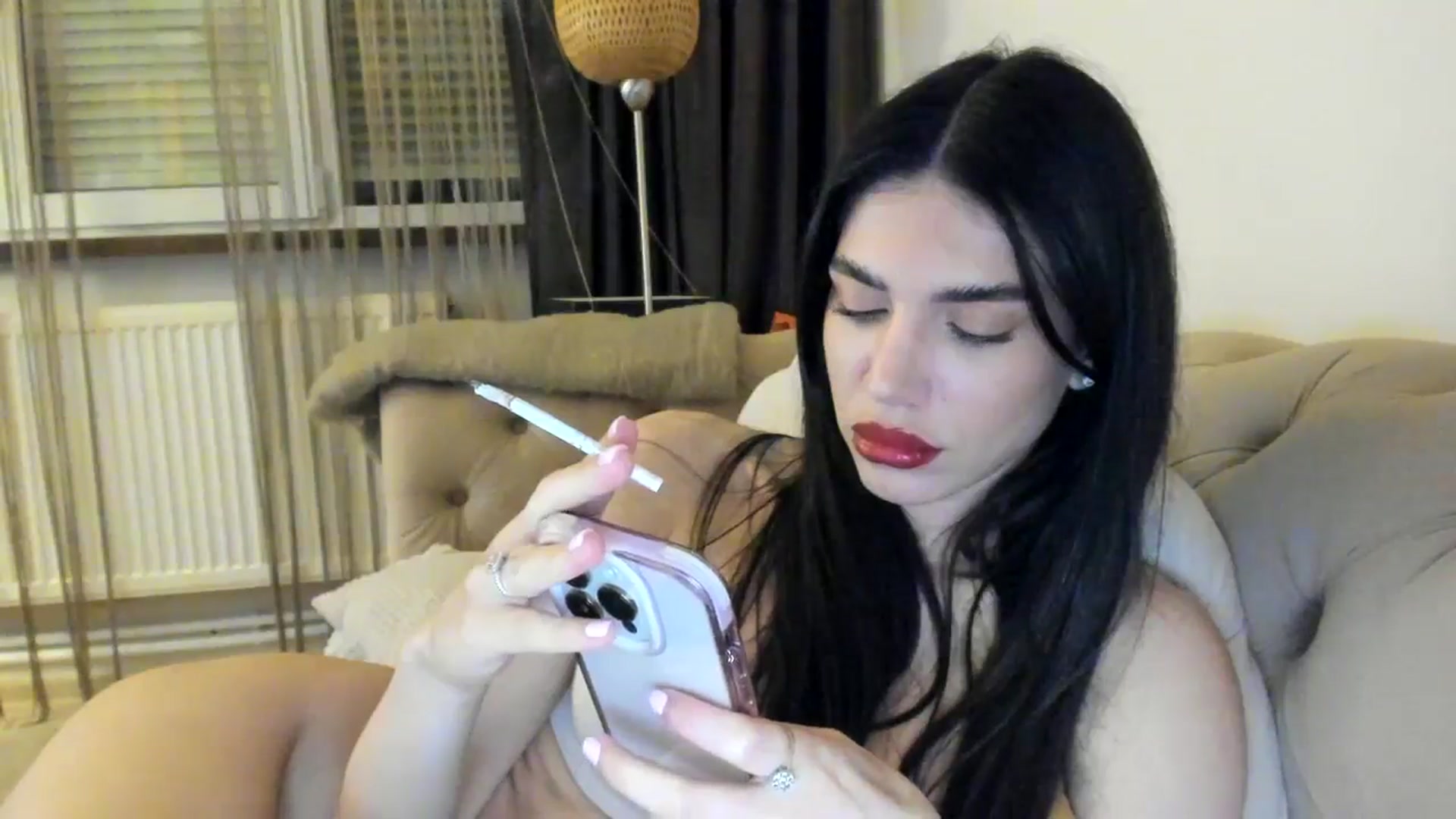 Gallery image thumbnail from SashaLopez's myfreecams stream on, 06/05/2024, 22:08 image 16 of 20