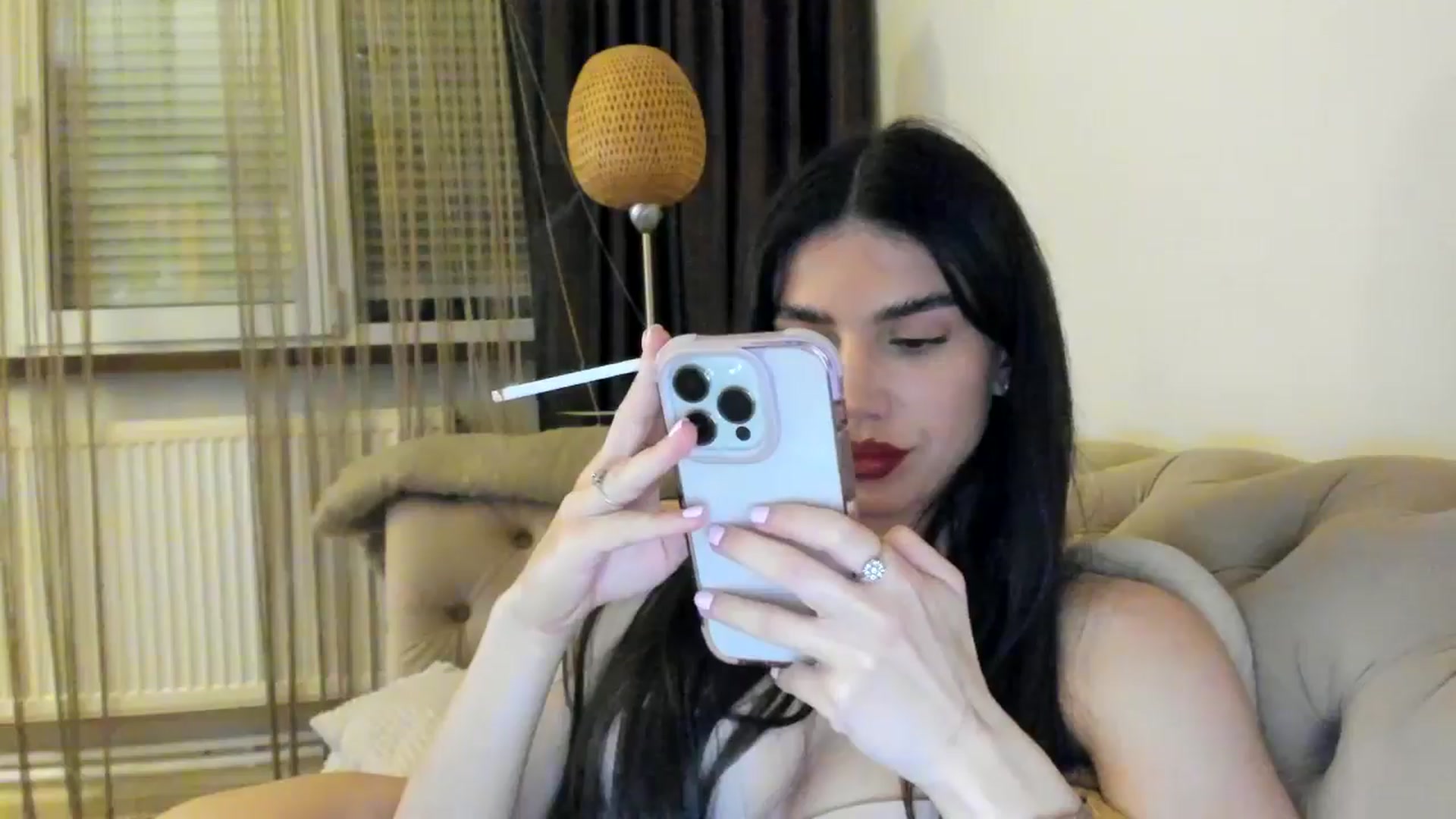 Gallery image thumbnail from SashaLopez's myfreecams stream on, 06/05/2024, 22:08 image 15 of 20
