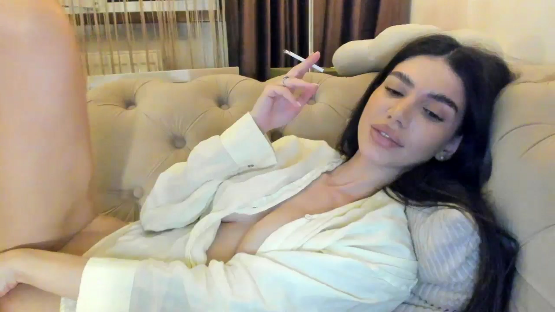 Gallery image thumbnail from SashaLopez's myfreecams stream on, 07/01/2024, 21:08 image 6 of 20