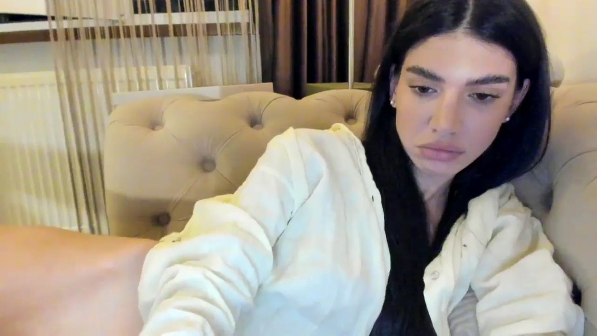 Gallery image thumbnail from SashaLopez's myfreecams stream on, 07/01/2024, 21:08 image 13 of 20
