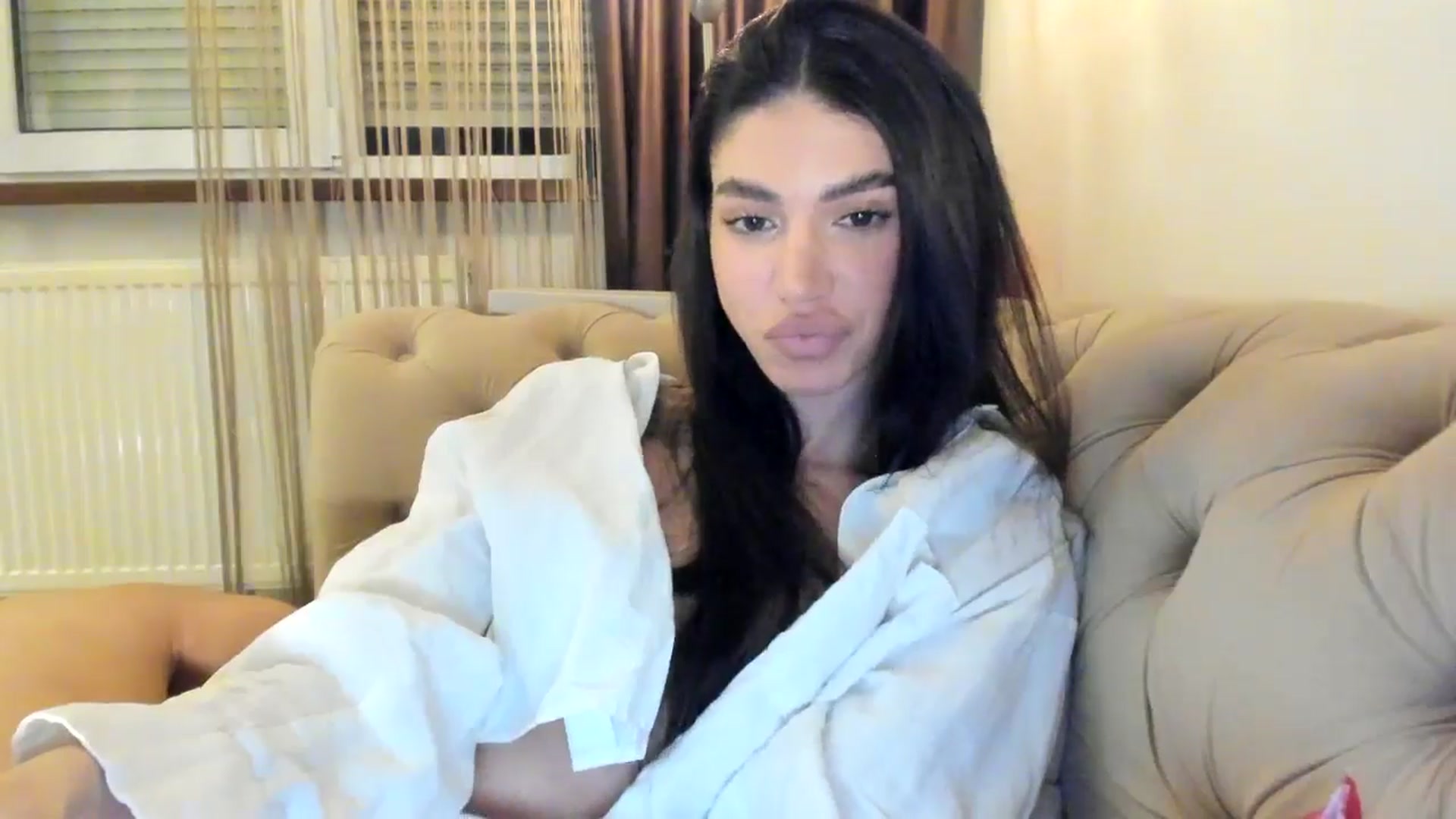 Gallery image thumbnail from SashaLopez's myfreecams stream on, 07/04/2024, 20:28 image 5 of 20