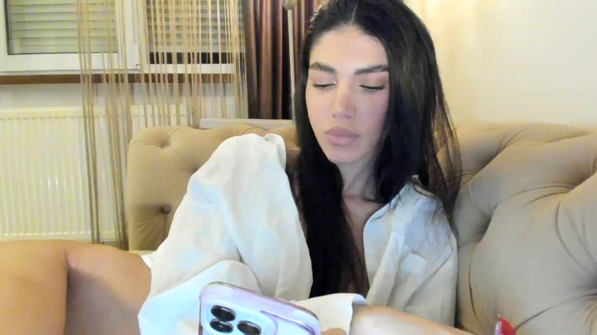 Gallery image thumbnail from SashaLopez's myfreecams stream on, 07/04/2024, 20:28 image 4 of 20