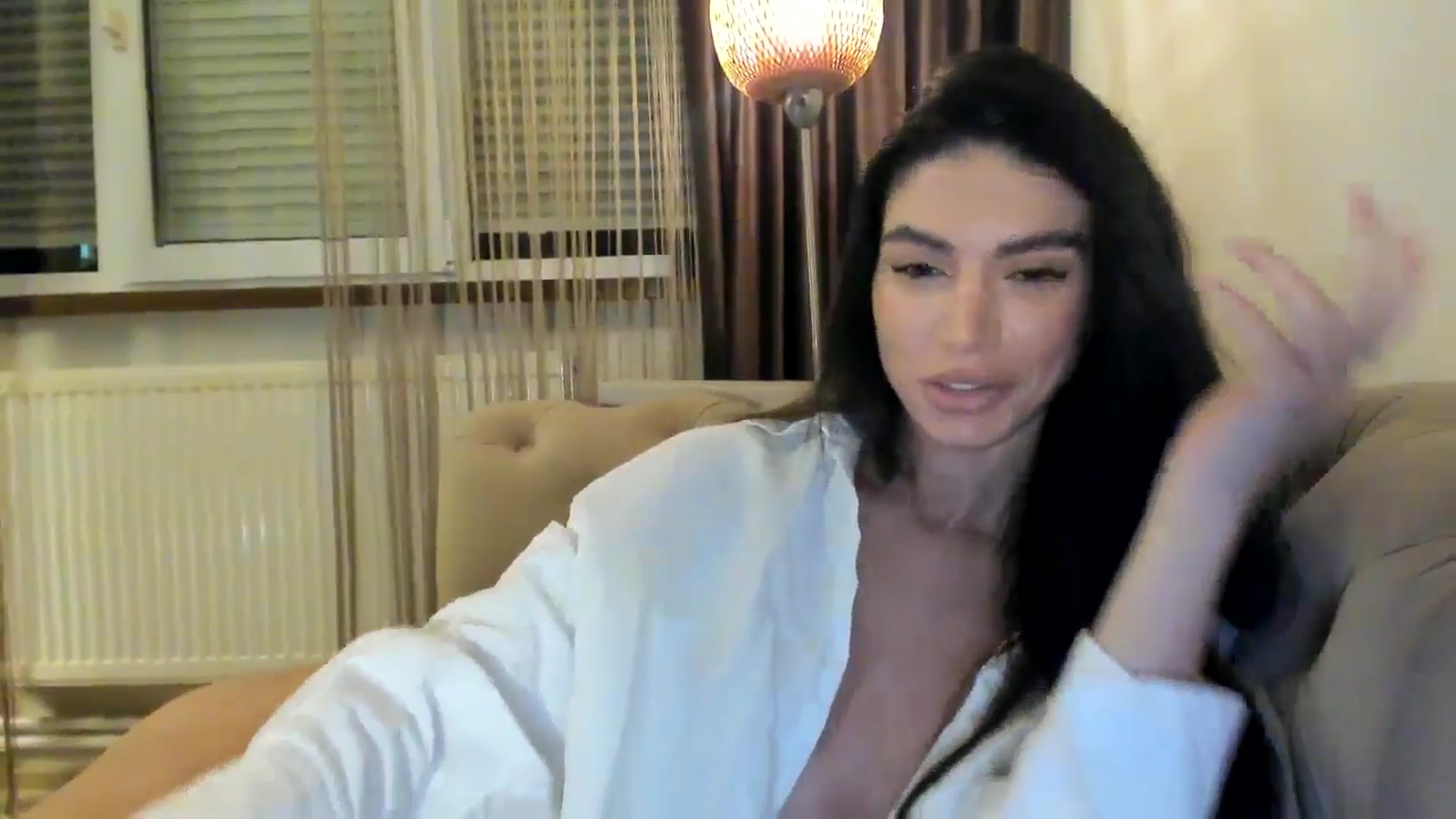 Gallery image thumbnail from SashaLopez's myfreecams stream on, 07/04/2024, 23:07 image 7 of 20