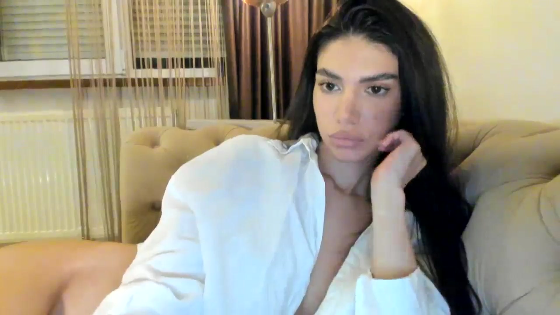 Gallery image thumbnail from SashaLopez's myfreecams stream on, 07/04/2024, 23:07 image 3 of 20