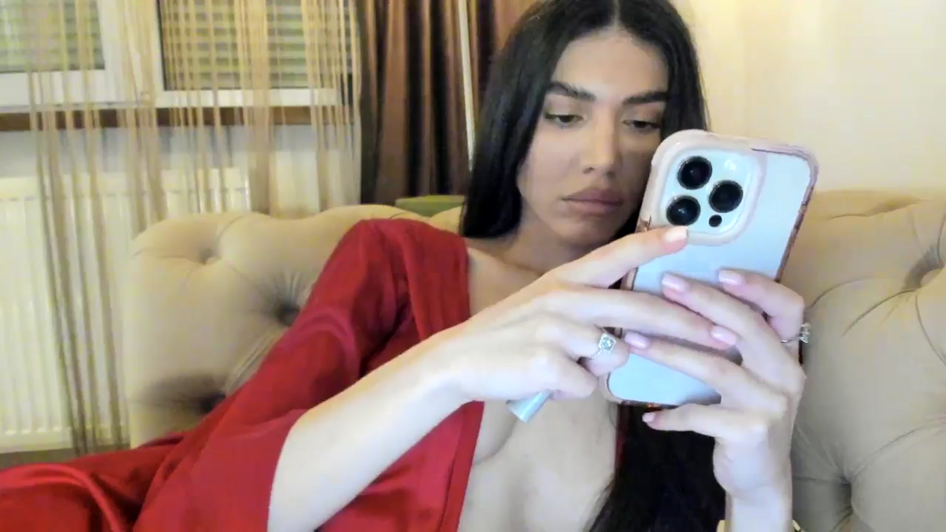 Gallery image thumbnail from SashaLopez's myfreecams stream on, 07/05/2024, 21:07 image 3 of 20