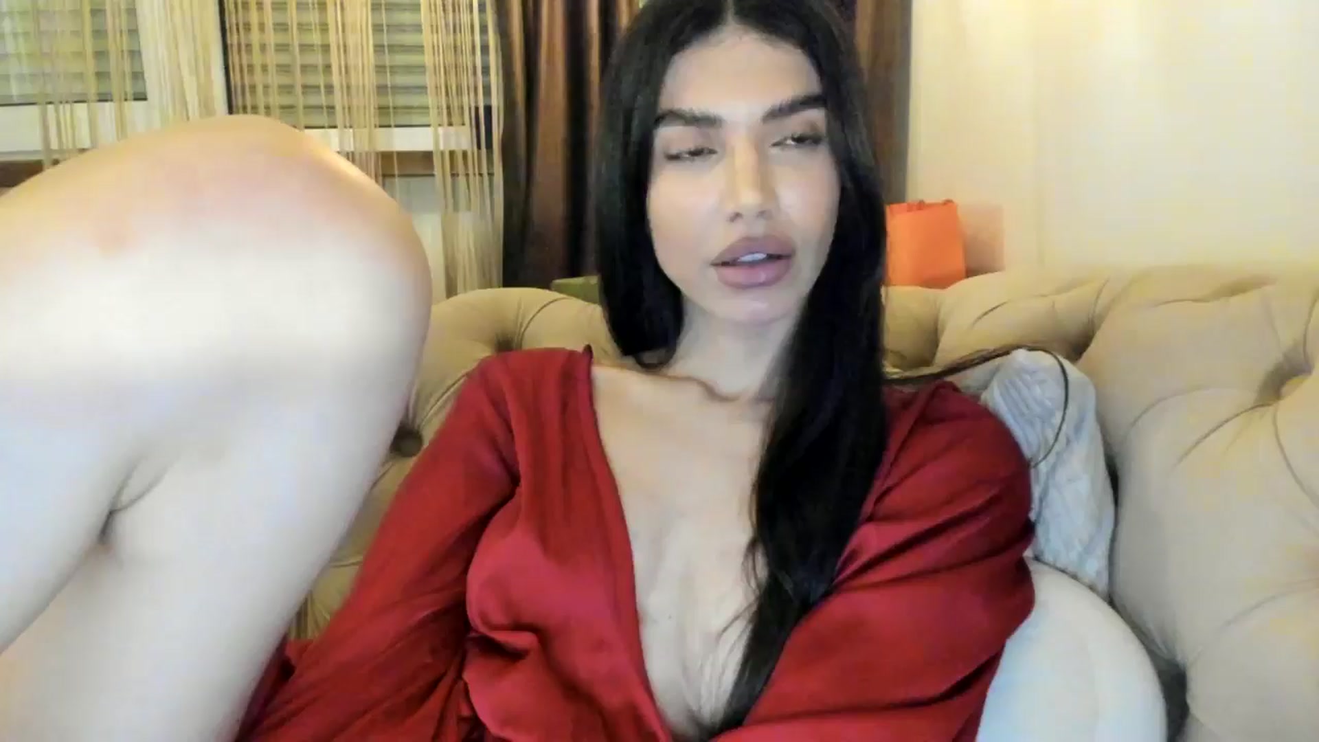 Gallery image thumbnail from SashaLopez's myfreecams stream on, 07/05/2024, 21:07 image 1 of 20