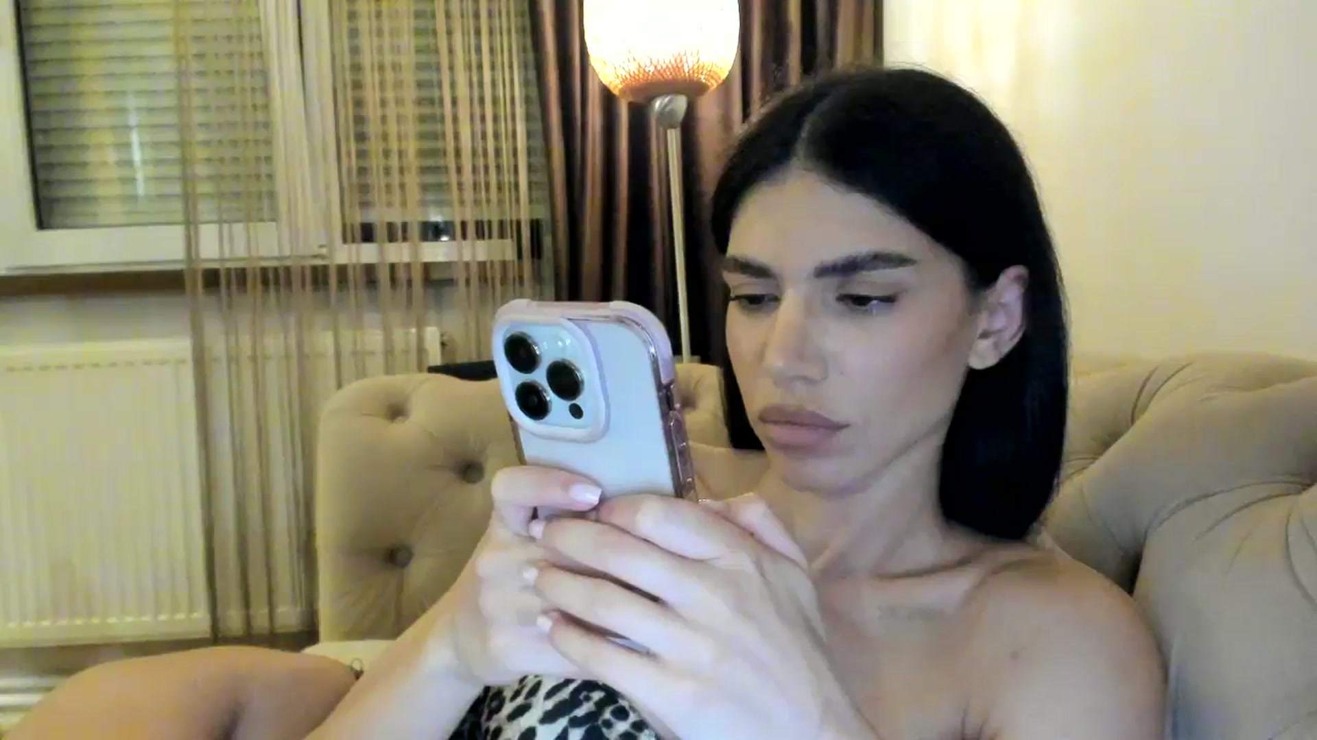 Gallery image thumbnail from SashaLopez's myfreecams stream on, 07/11/2024, 22:22 image 15 of 20
