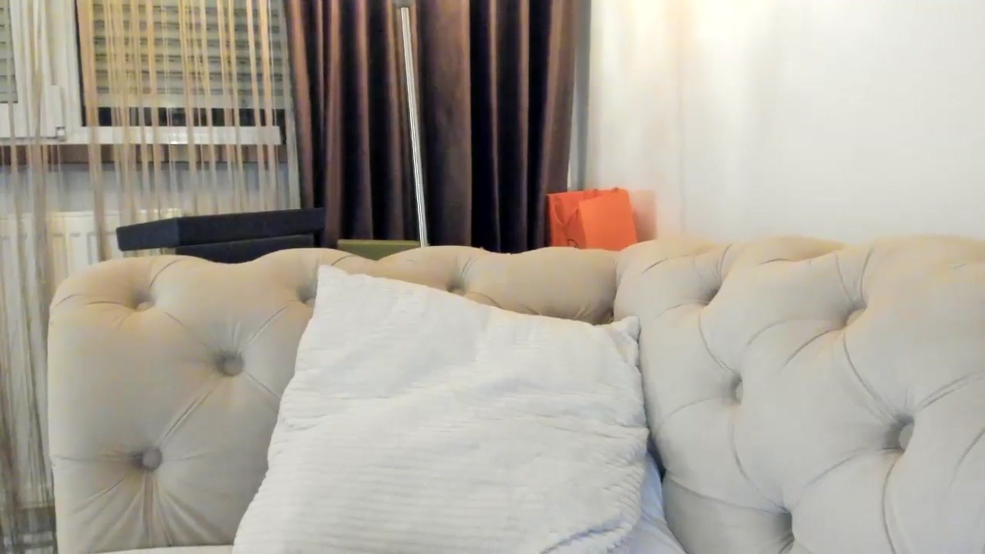 Gallery image thumbnail from SashaLopez's myfreecams stream on, 07/12/2024, 21:55 image 15 of 20