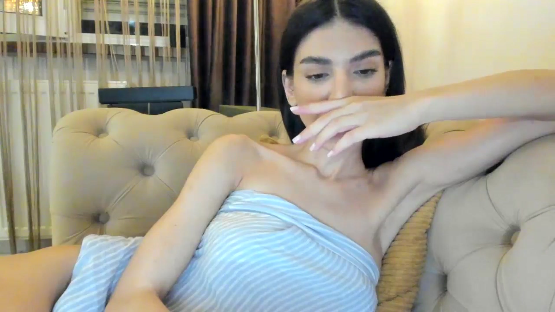 Gallery image thumbnail from SashaLopez's myfreecams stream on, 07/14/2024, 23:28 image 8 of 20