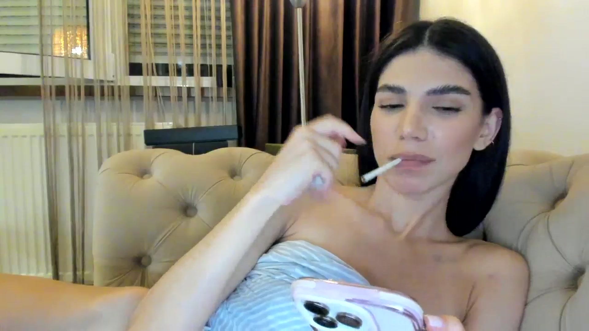 Gallery image thumbnail from SashaLopez's myfreecams stream on, 07/14/2024, 23:28 image 12 of 20