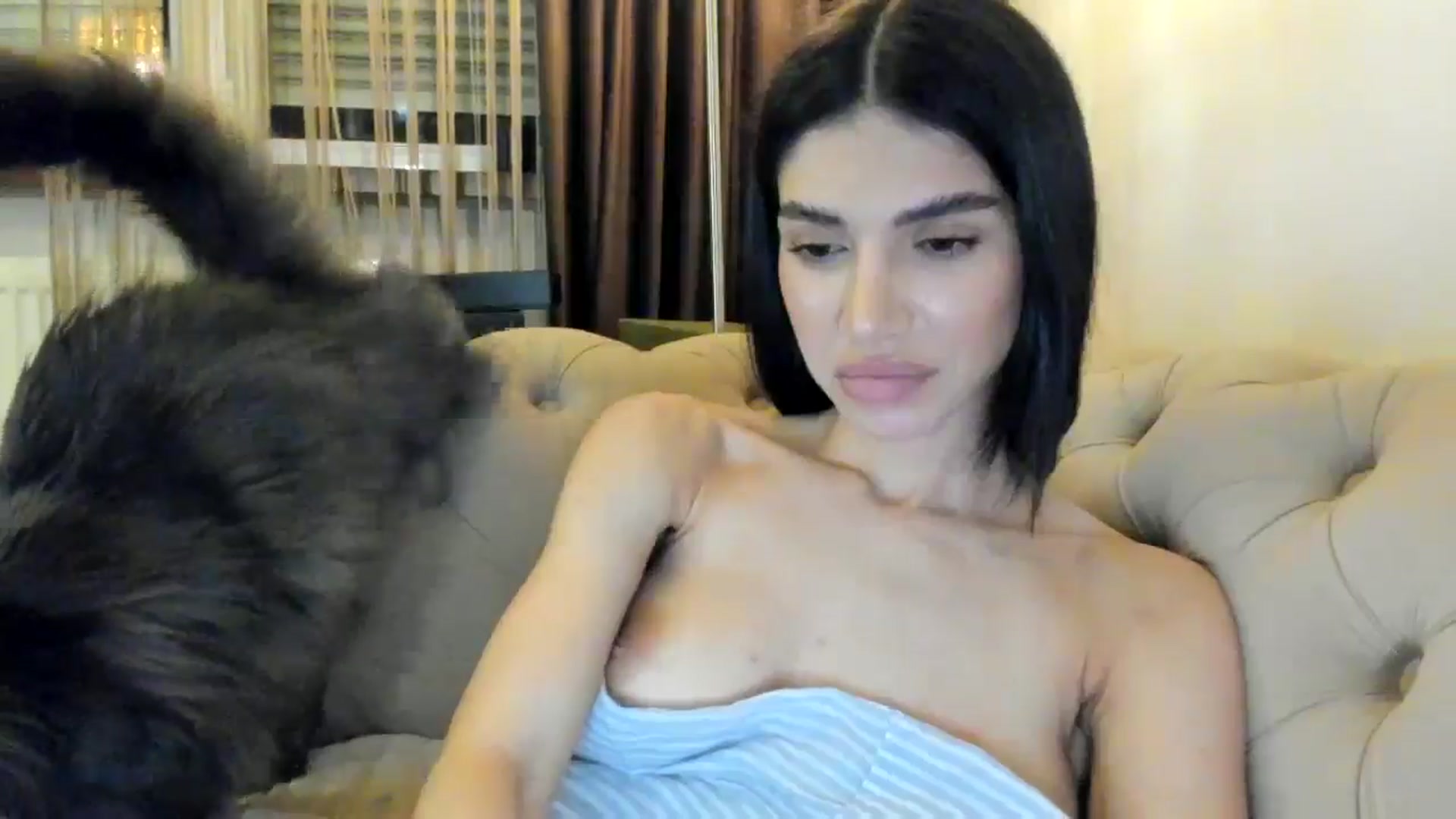 Gallery image thumbnail from SashaLopez's myfreecams stream on, 07/14/2024, 23:28 image 15 of 20