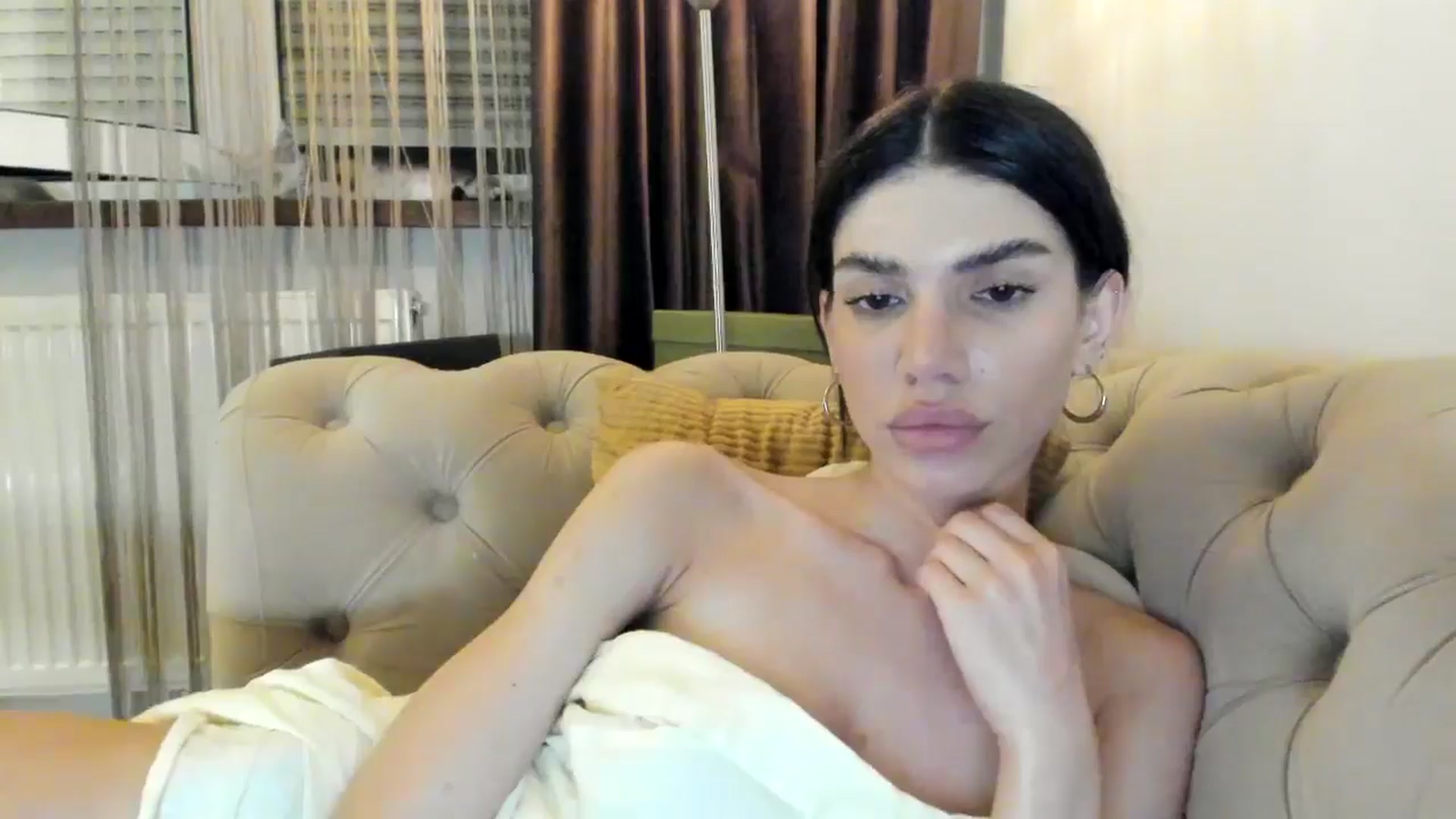 Gallery image thumbnail from SashaLopez's myfreecams stream on, 07/17/2024, 23:35 image 7 of 20