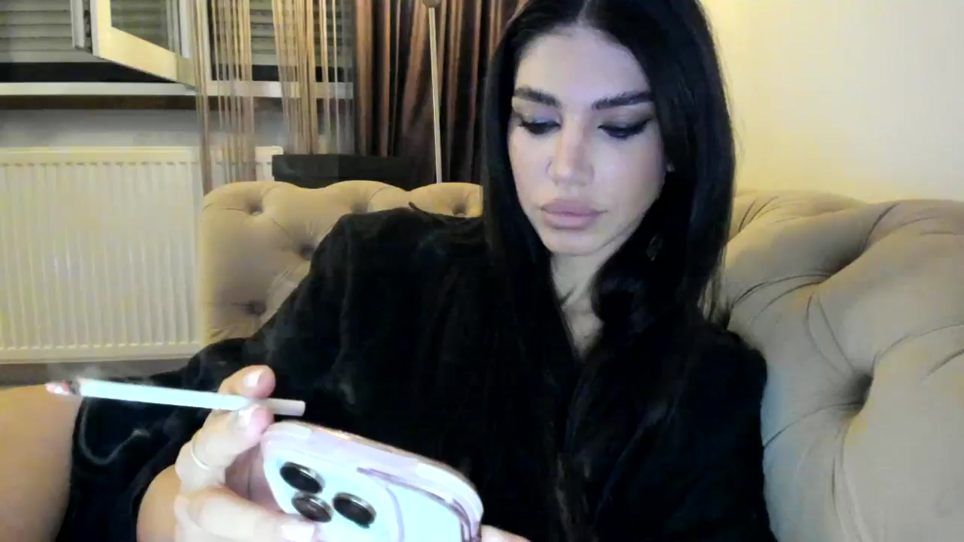 Gallery image thumbnail from SashaLopez's myfreecams stream on, 07/26/2024, 21:15 image 8 of 20