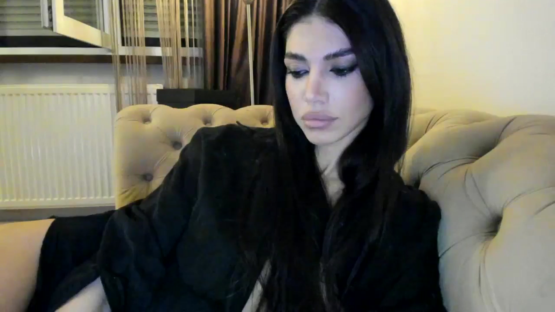 Gallery image thumbnail from SashaLopez's myfreecams stream on, 07/26/2024, 21:15 image 9 of 20